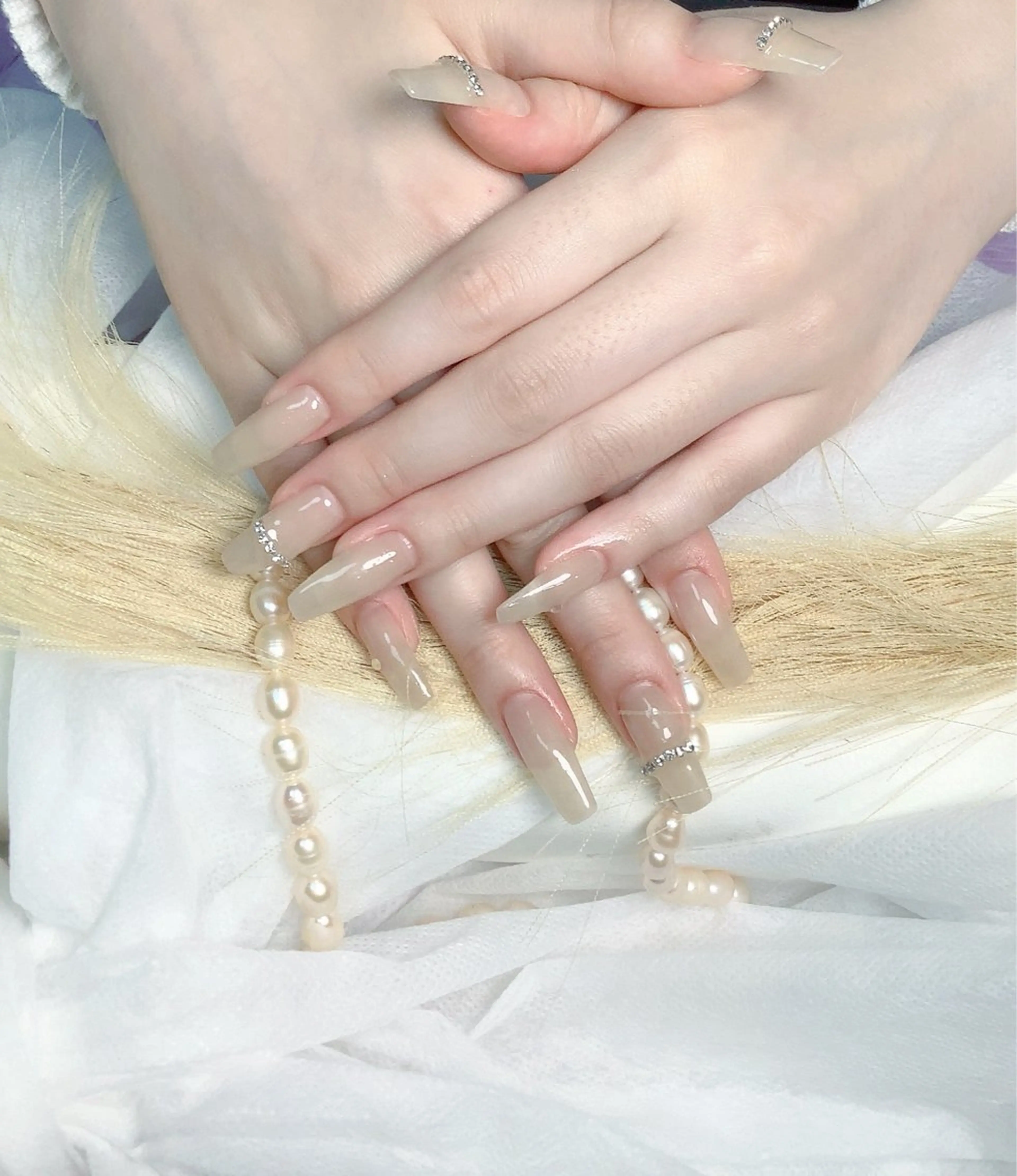 ネイル pink ladyサロン所属・べ にのネイルデザイン