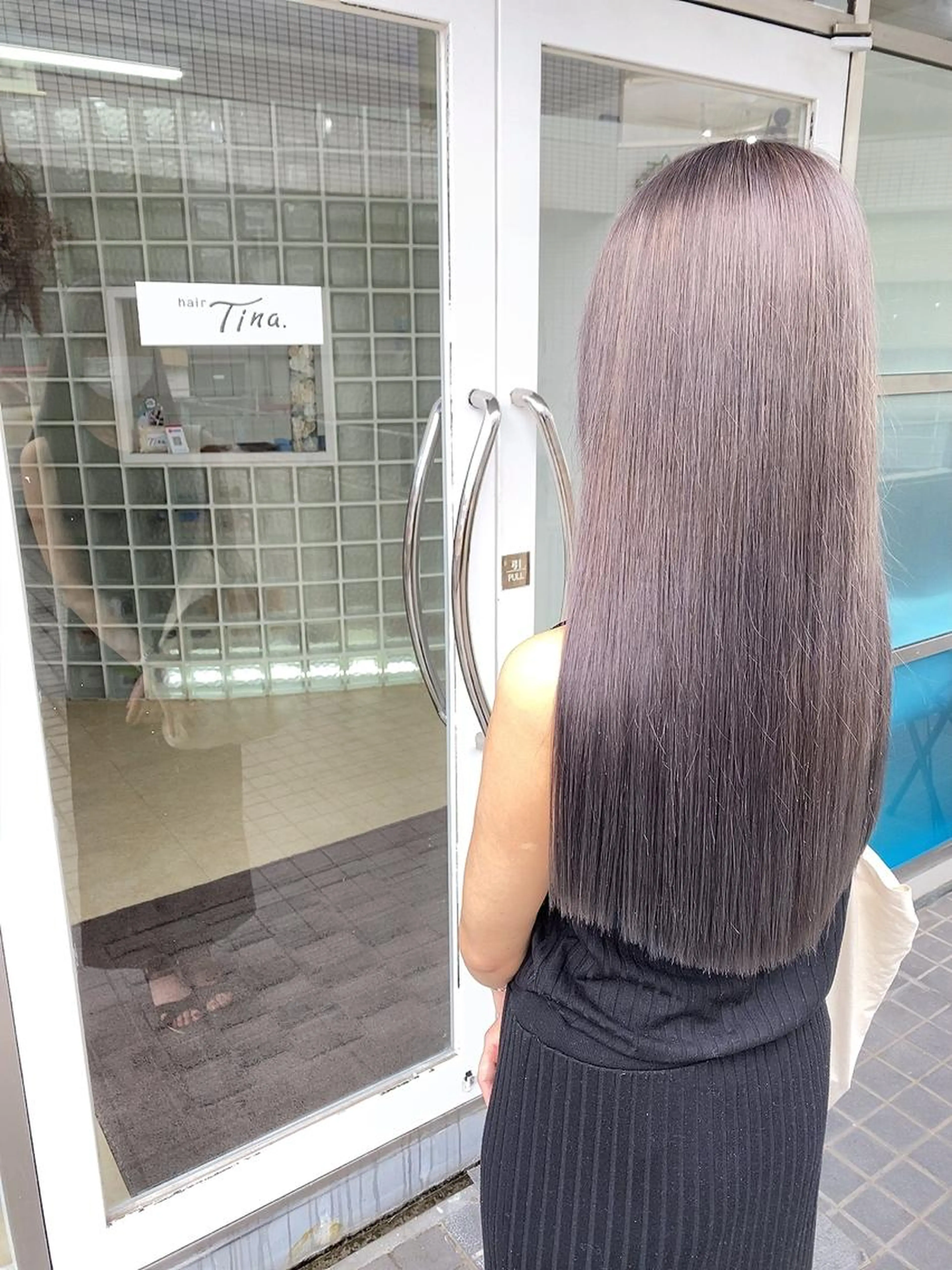 広がりウネリ改善縮毛矯正&cut &3stepサラサラトリートメントの写真