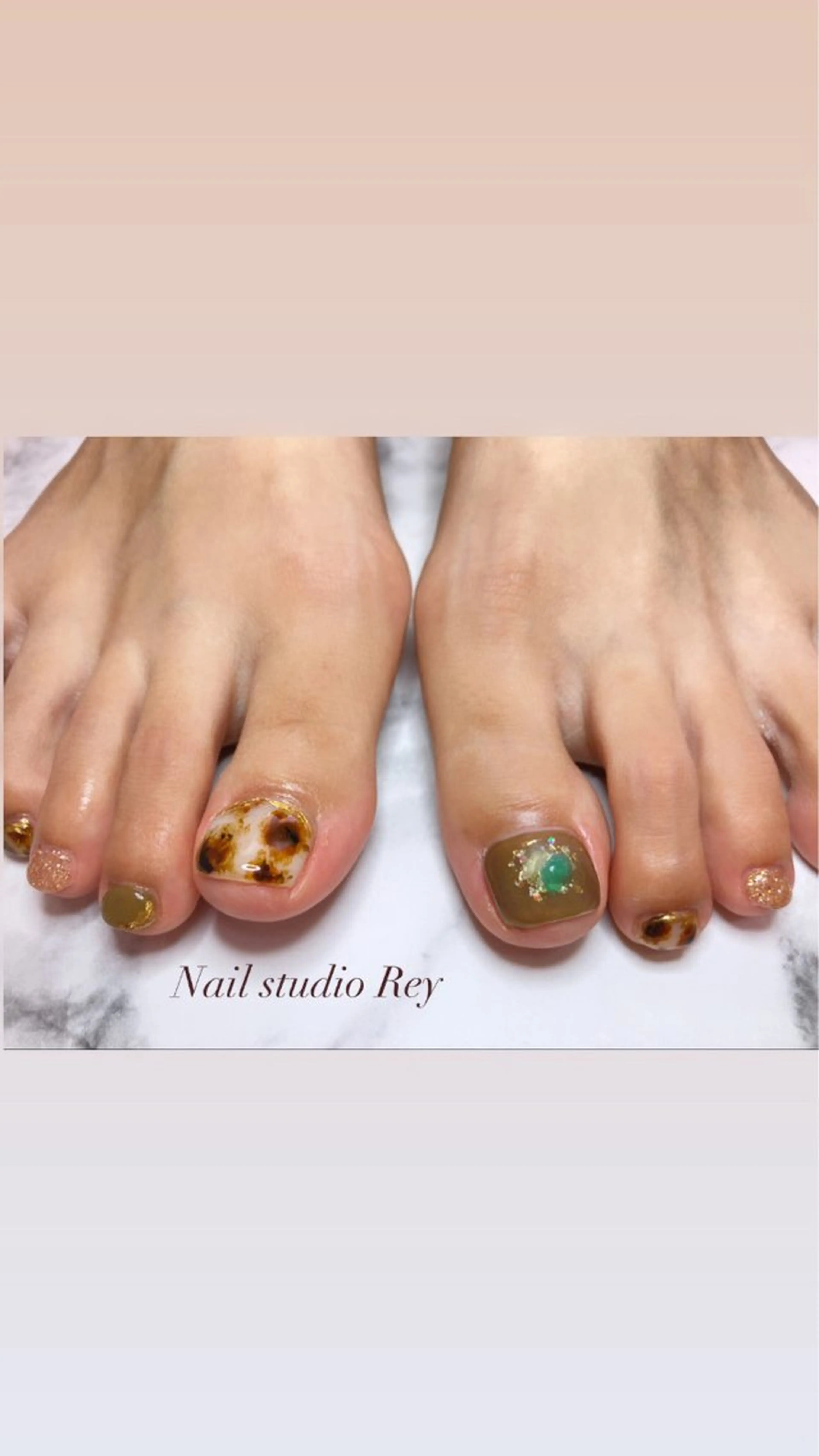 ネイル フットネイル 冬ネイル ecrin (エクラン)のネイルデザイン