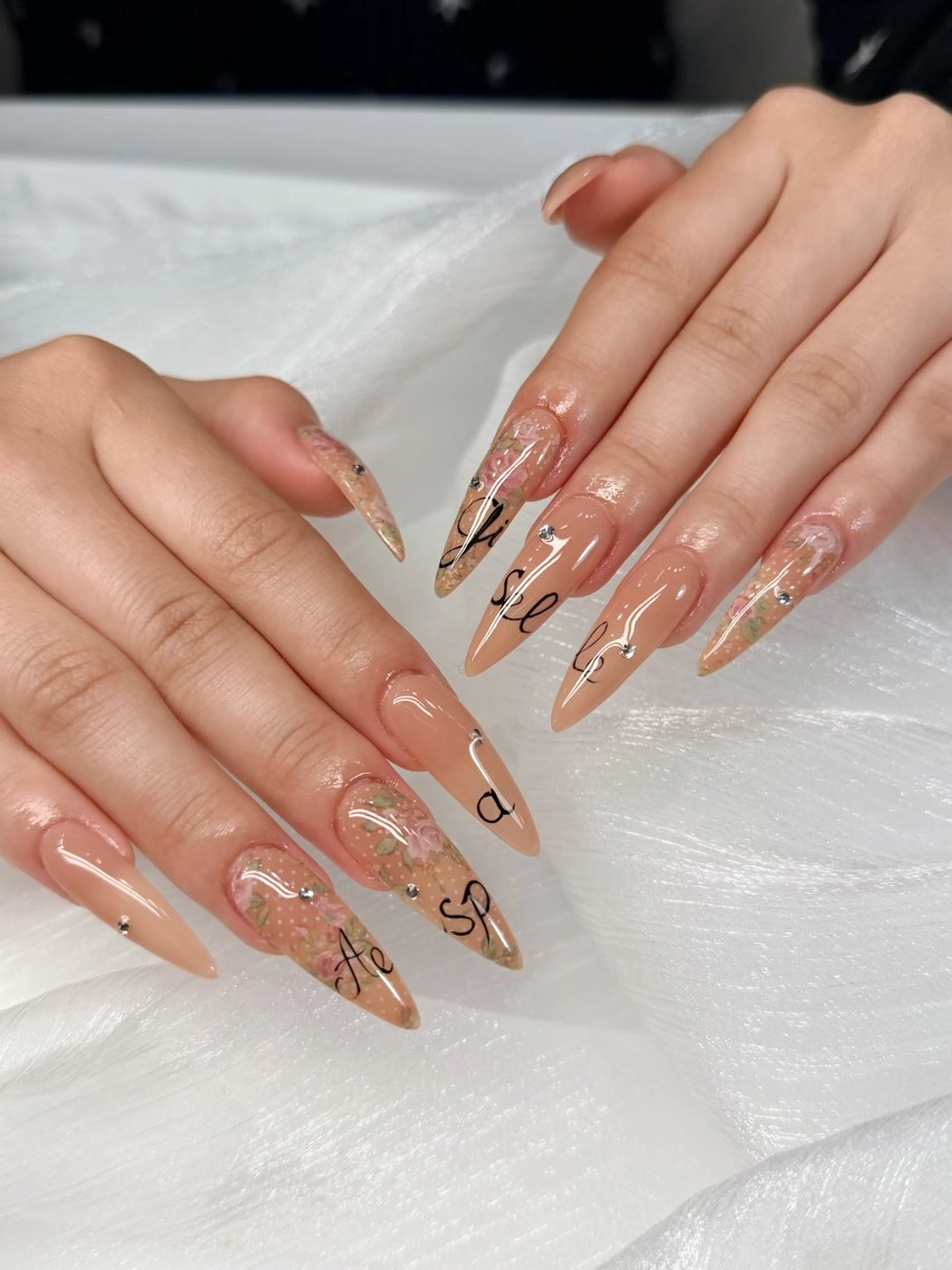 ネイル The 1989 Nail Salonのネイルデザイン