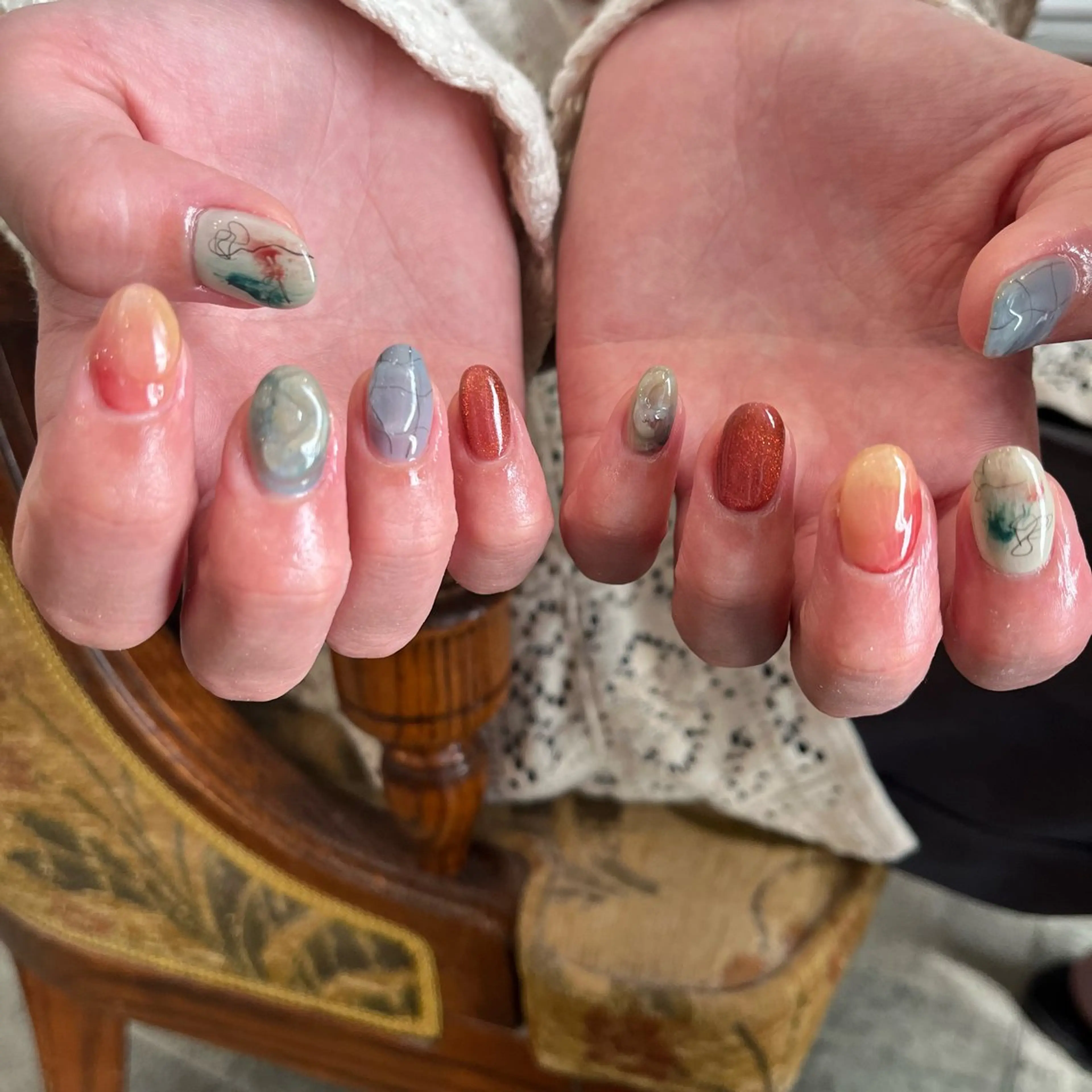 ネイル ハンドネイル Trico Antique所属・岩本 杏のネイルデザイン