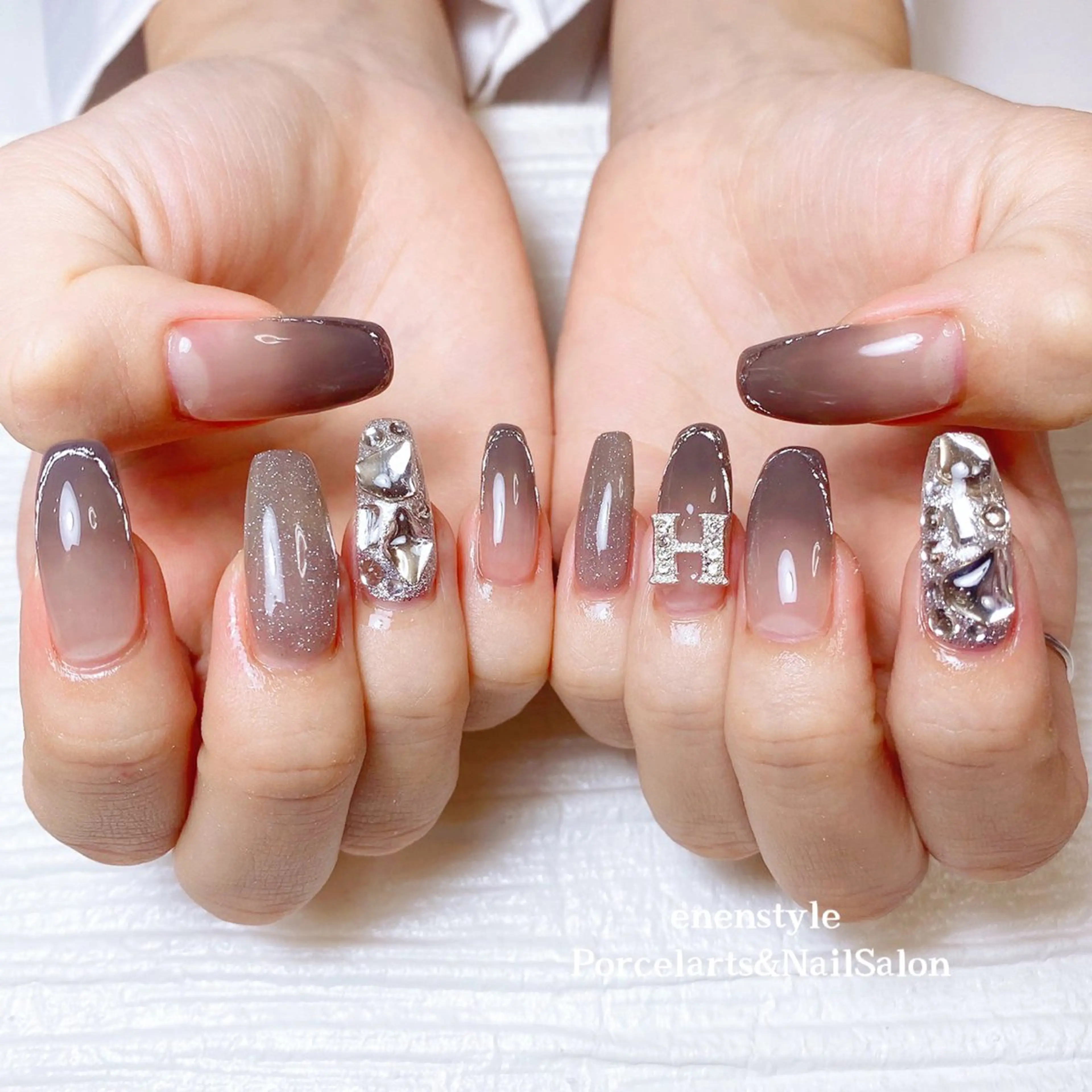 ネイル 👑enen style👑のネイルデザイン