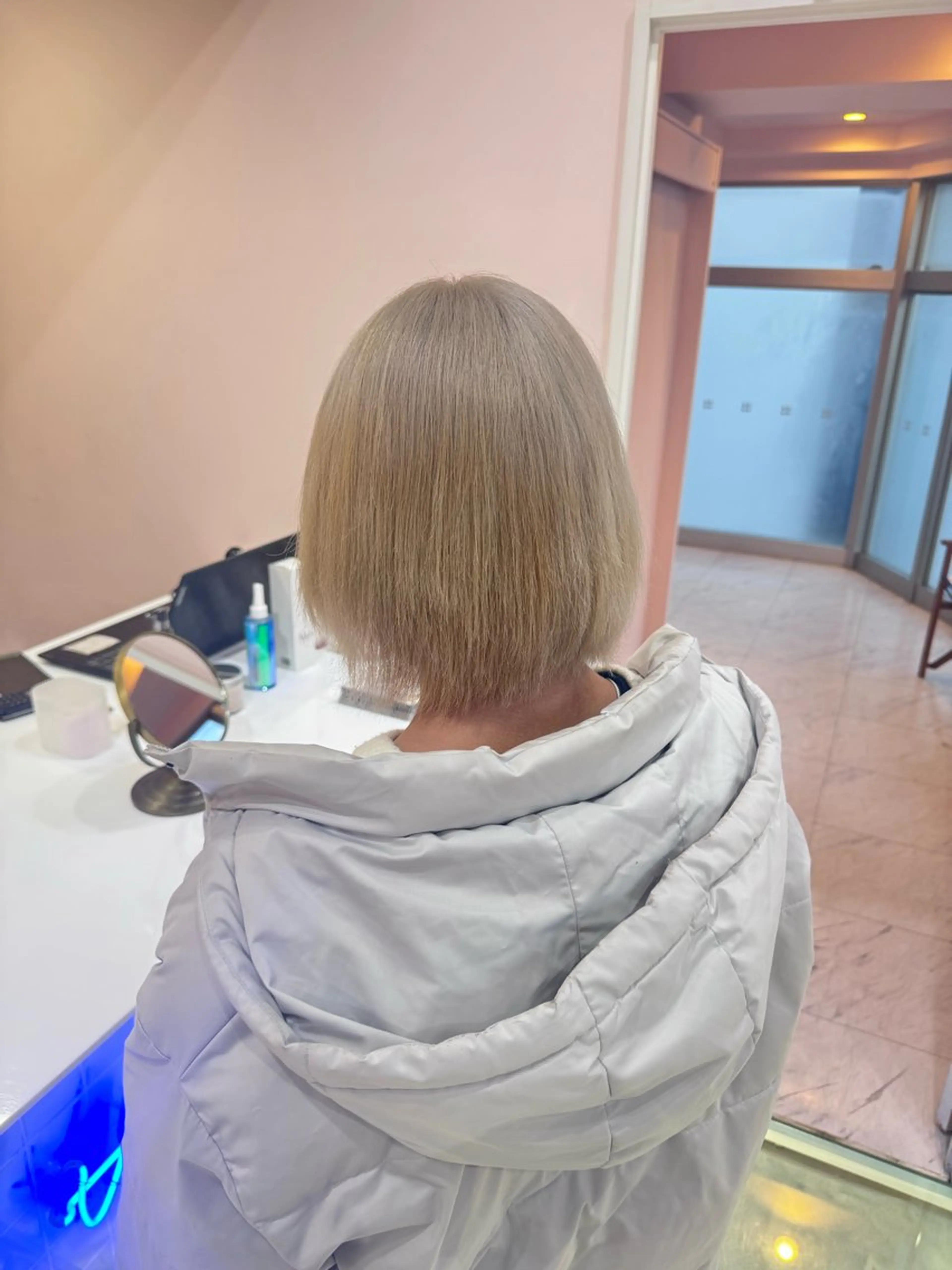 【❕ブリーチ2回❕】トリプルカラー➕🫧お持ち帰りシャンプー&トリートメント付き🫧の写真