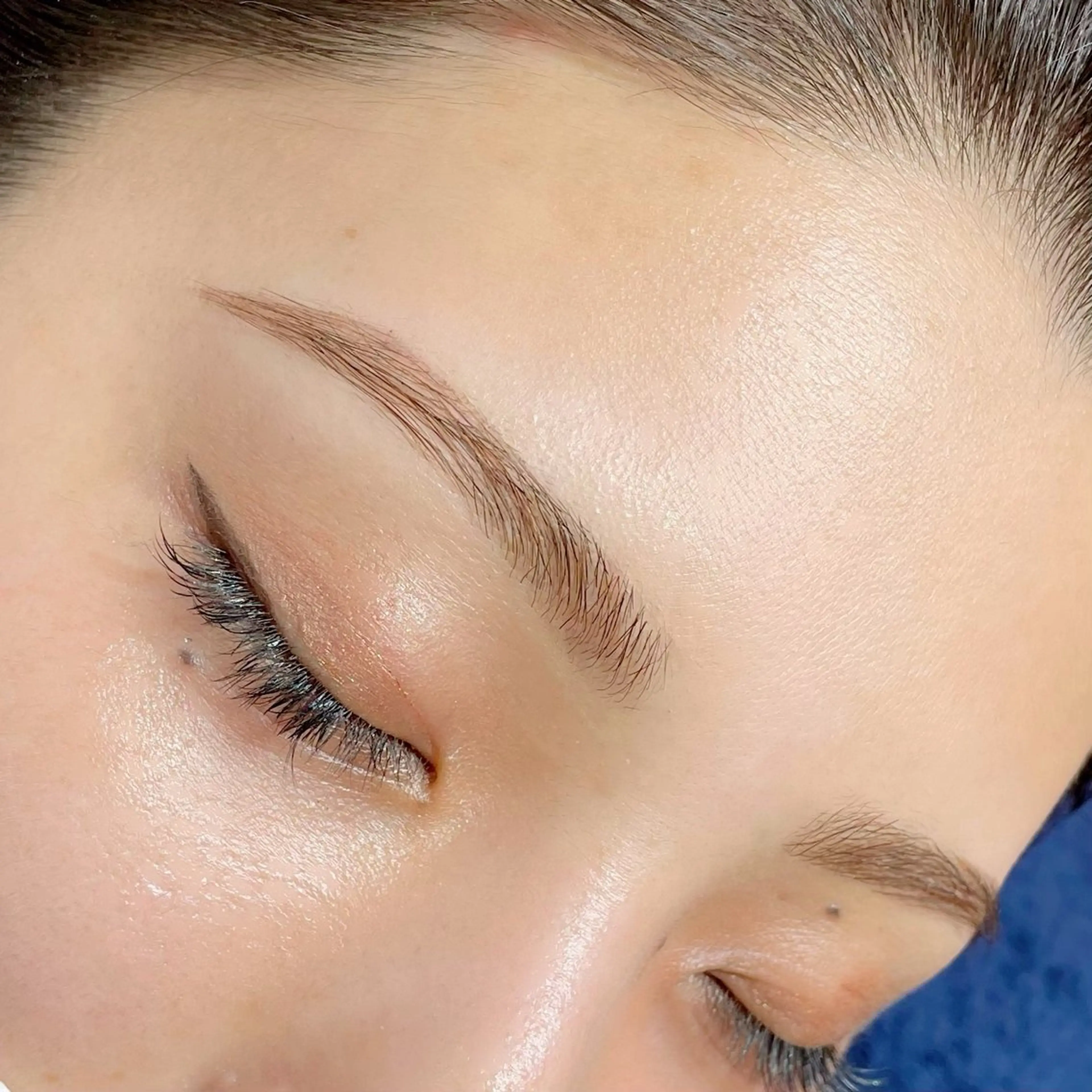 アイブロウ ccccccc b.所属・ccccccc b. ヤマモトのマツエク・マツパデザイン