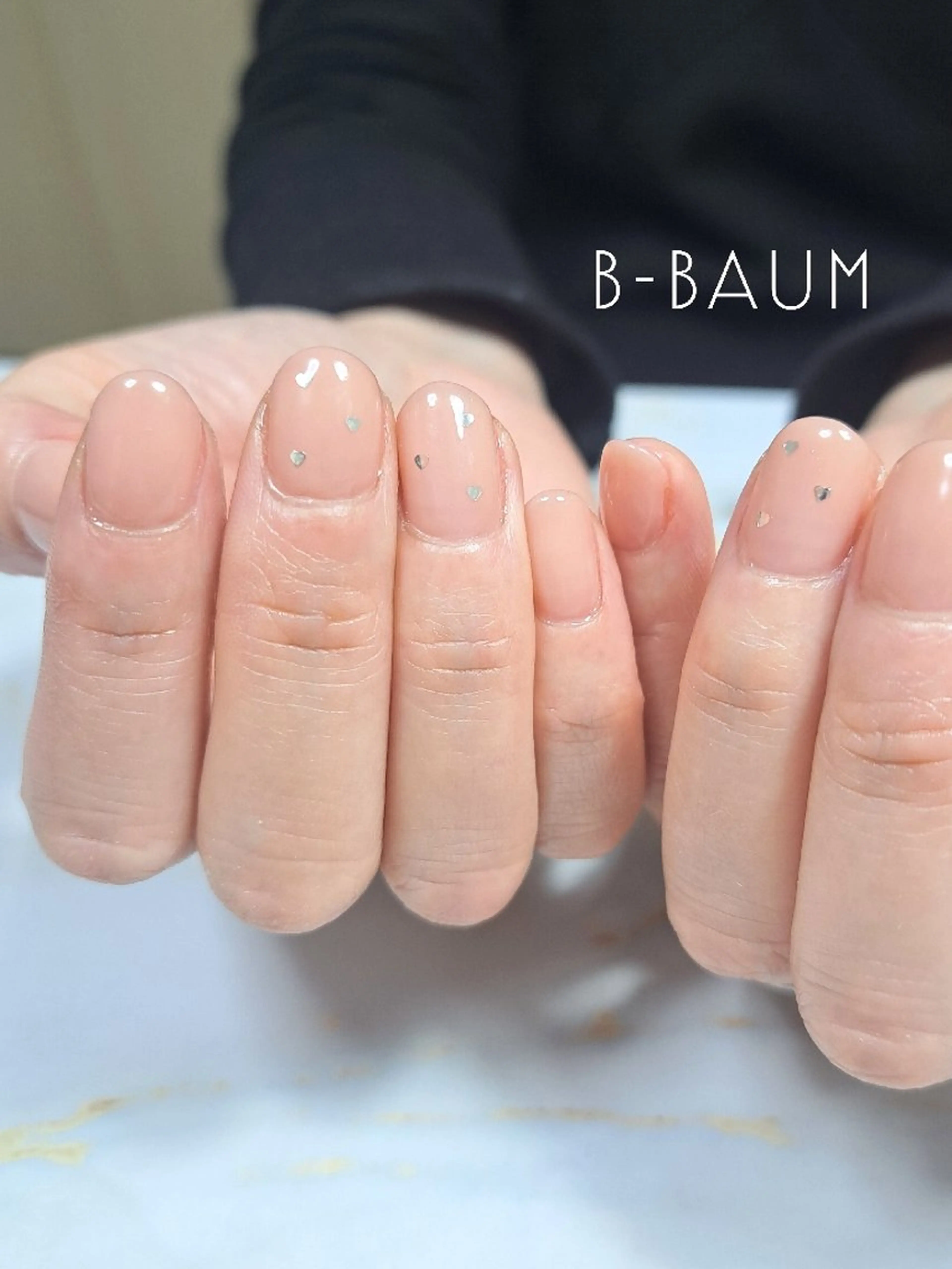 ネイル ハート オフィスネイル バレンタイン ハンドネイル B-BAUM  nailsalon のネイルデザイン