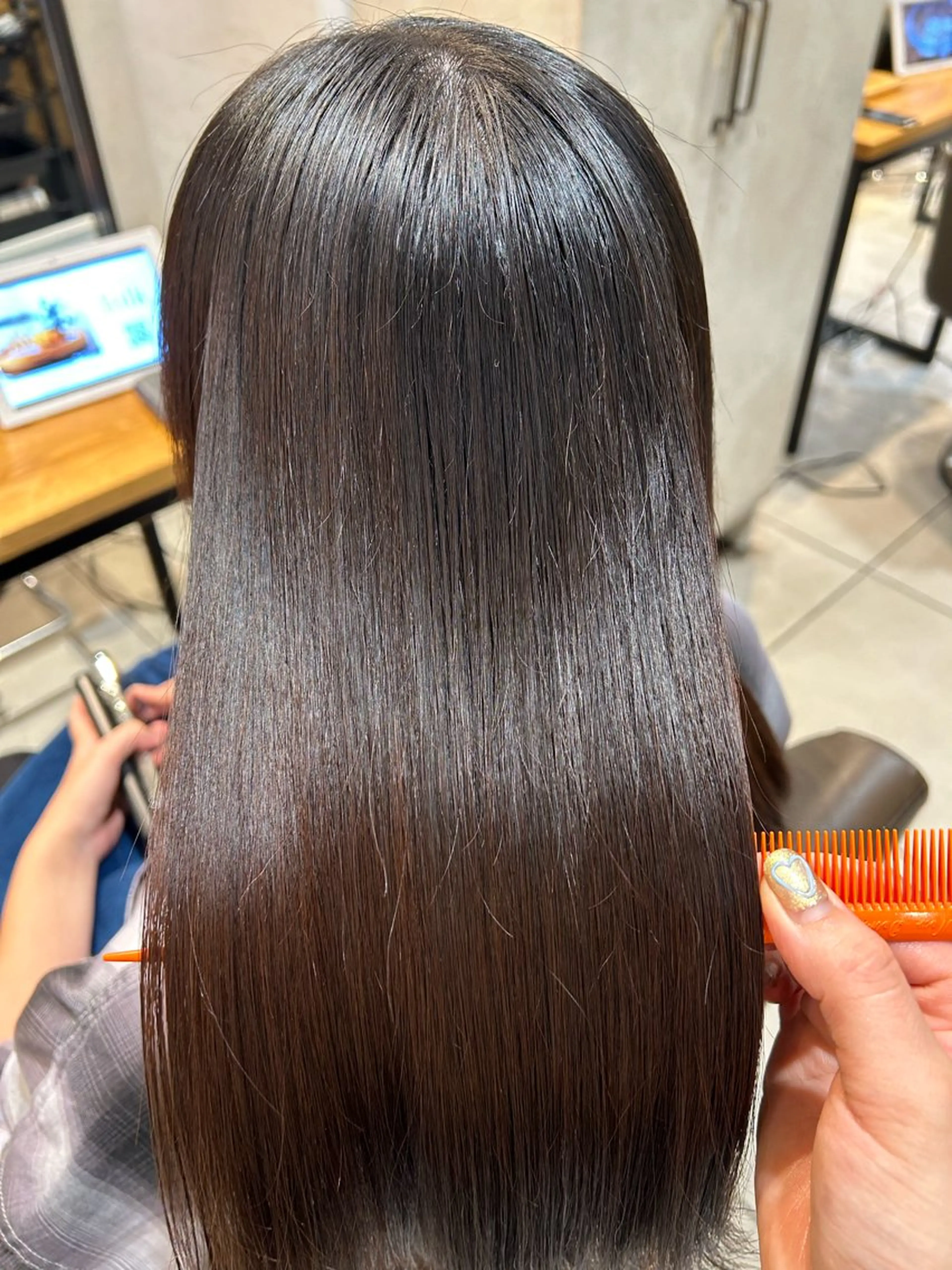 セミロング Francesca所属・ナチュラルカラー/ Ⓜ️めぐみのヘアスタイル