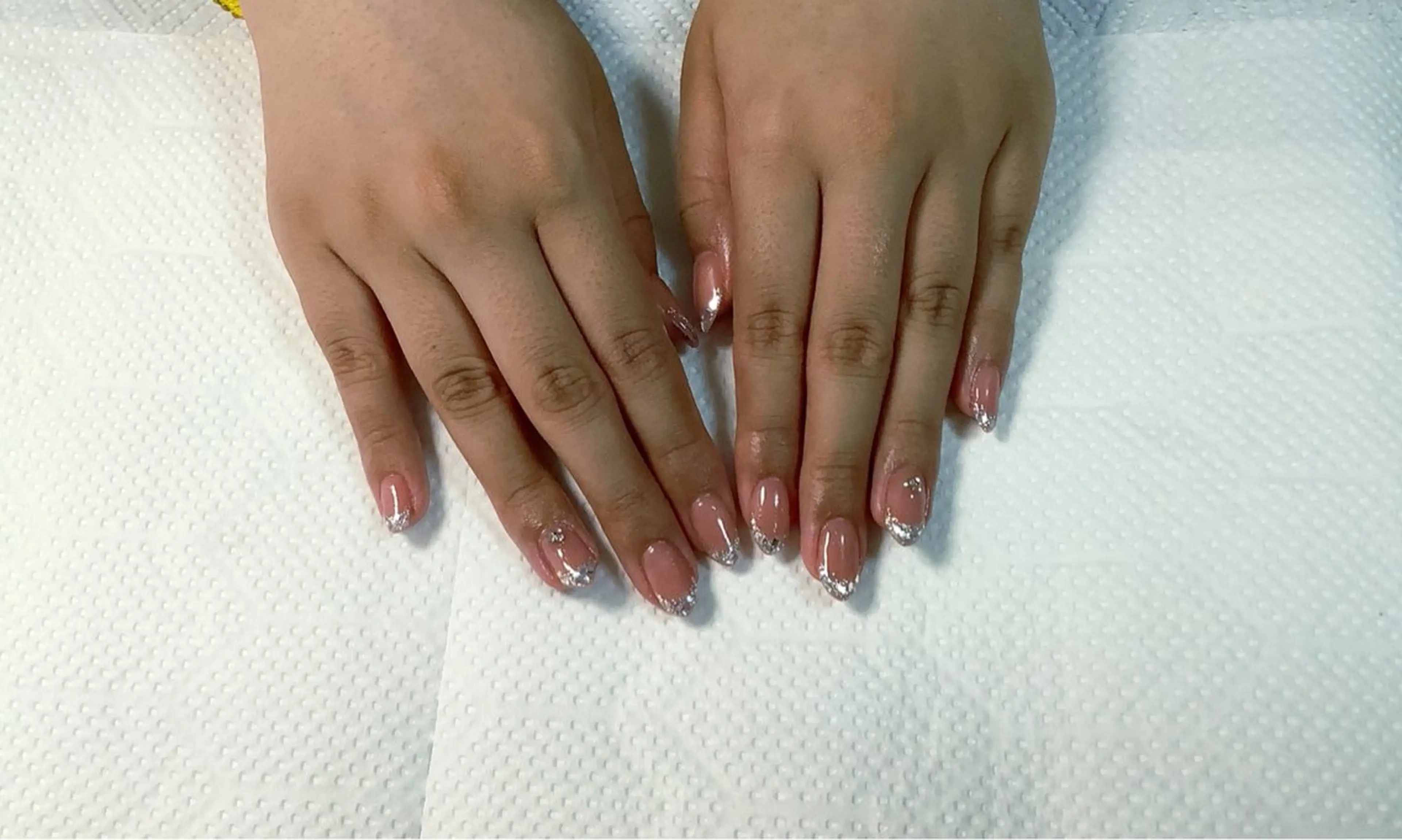 ネイル pink ladyサロン所属・べ にのネイルデザイン