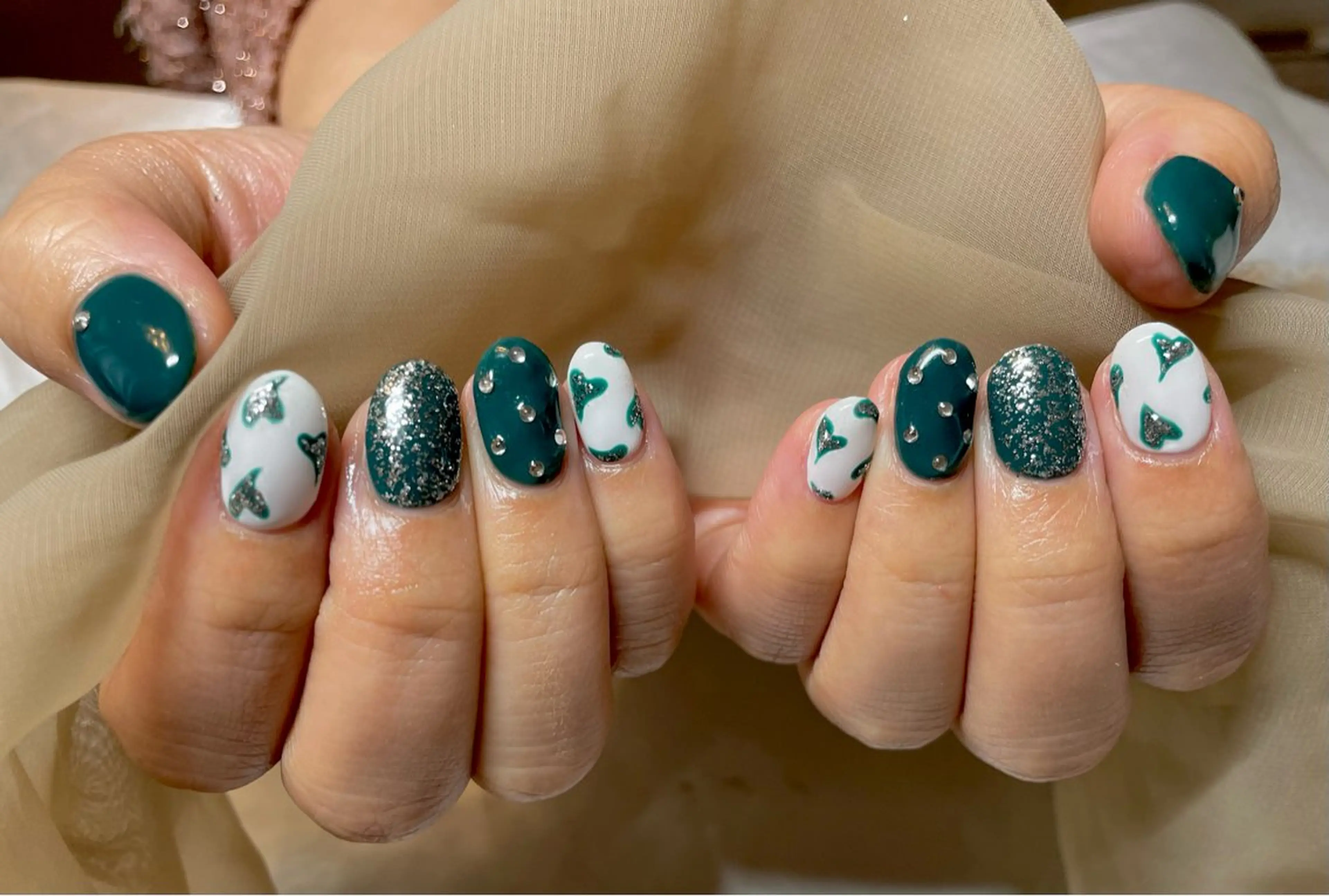 ネイル Home salon Rのネイルデザイン