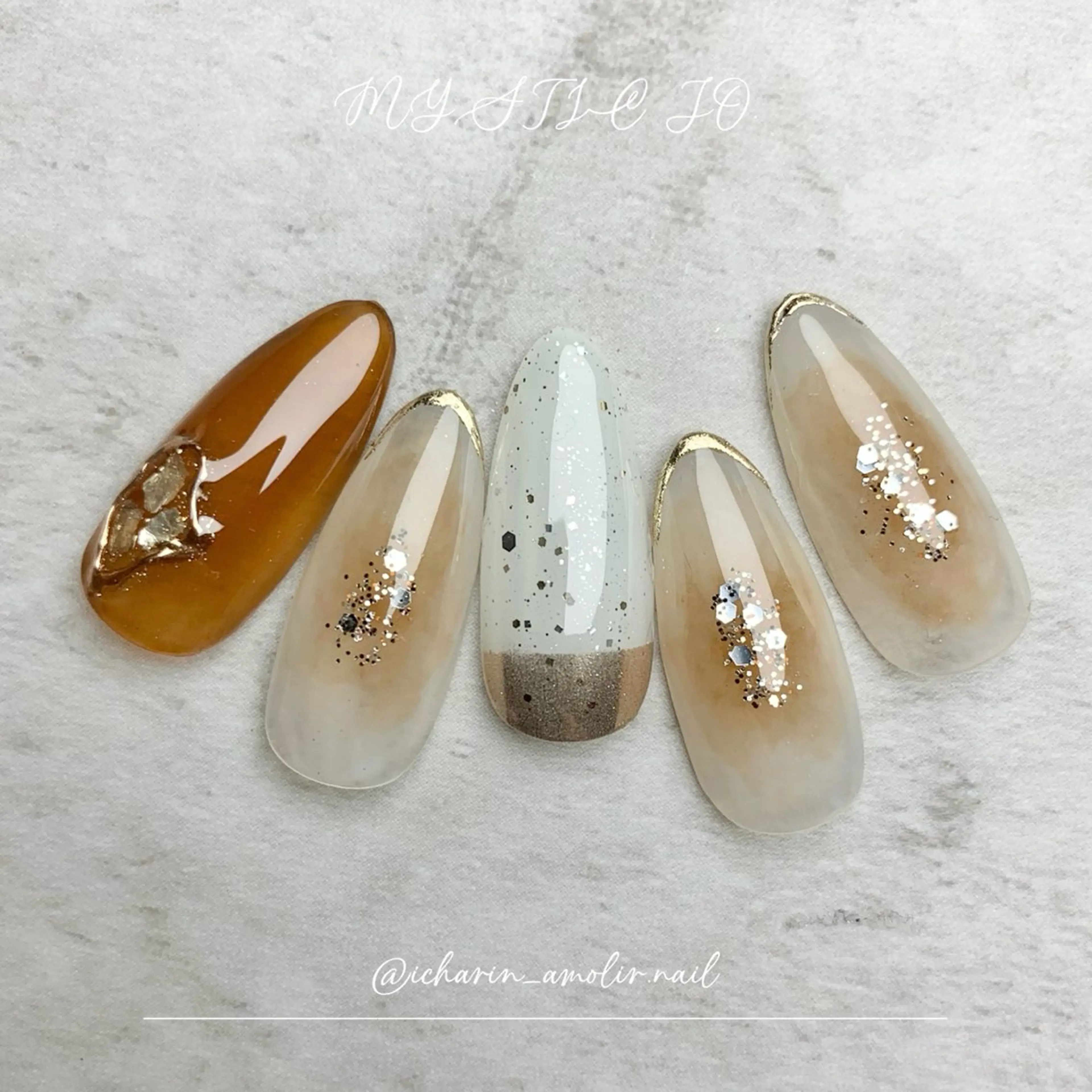 ネイル シンプルネイル EMIKOのネイルデザイン