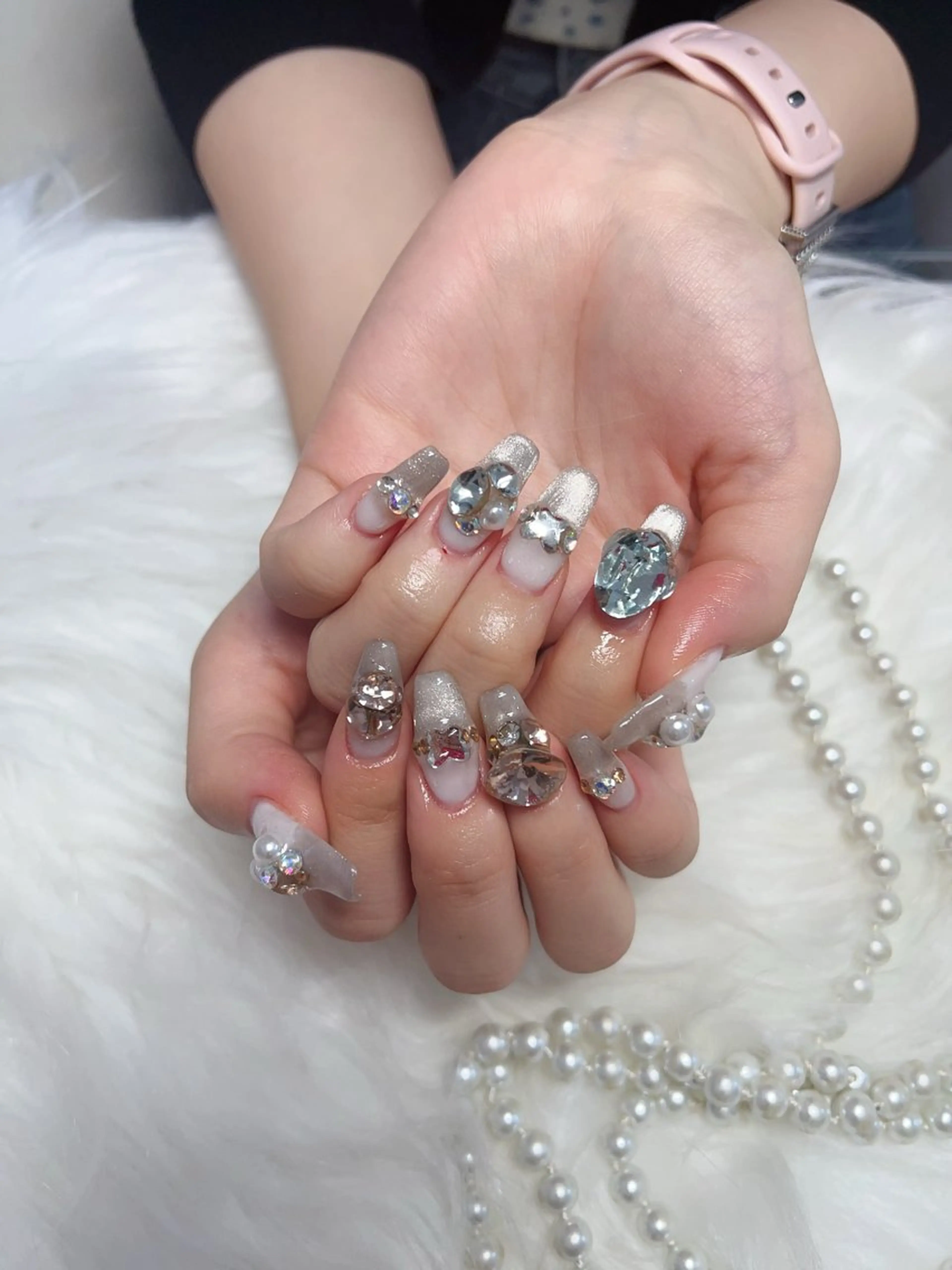ロング ハンドネイル ハンドケア 💜MIYA nail川崎店のネイルデザイン