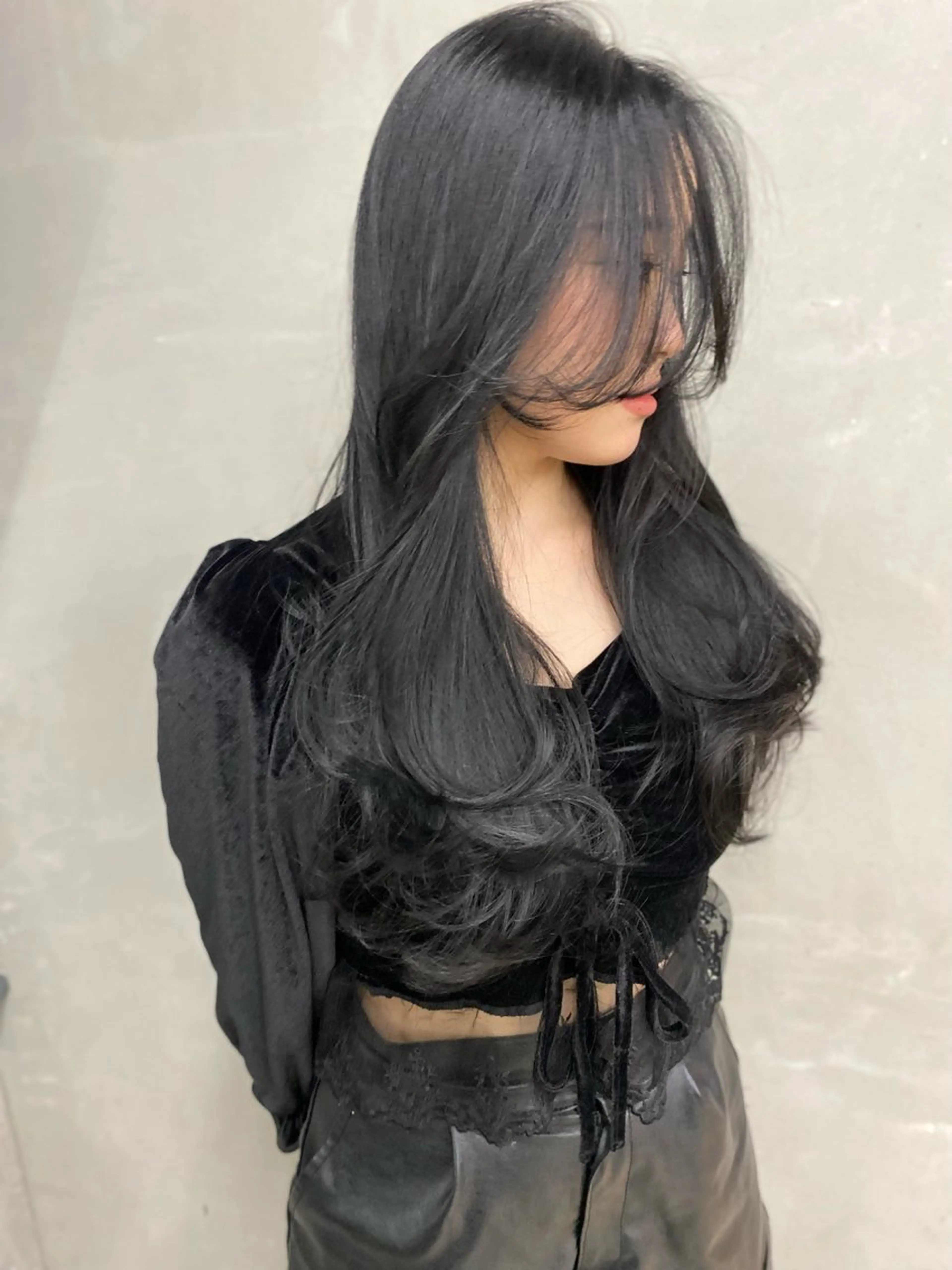 ロング カラー アッシュ ベージュカラー 黒髪 髪質改善 レイヤーカット カット ヘアカラー トリートメント レイヤー/柔色 カラー/SAkiのヘアスタイル