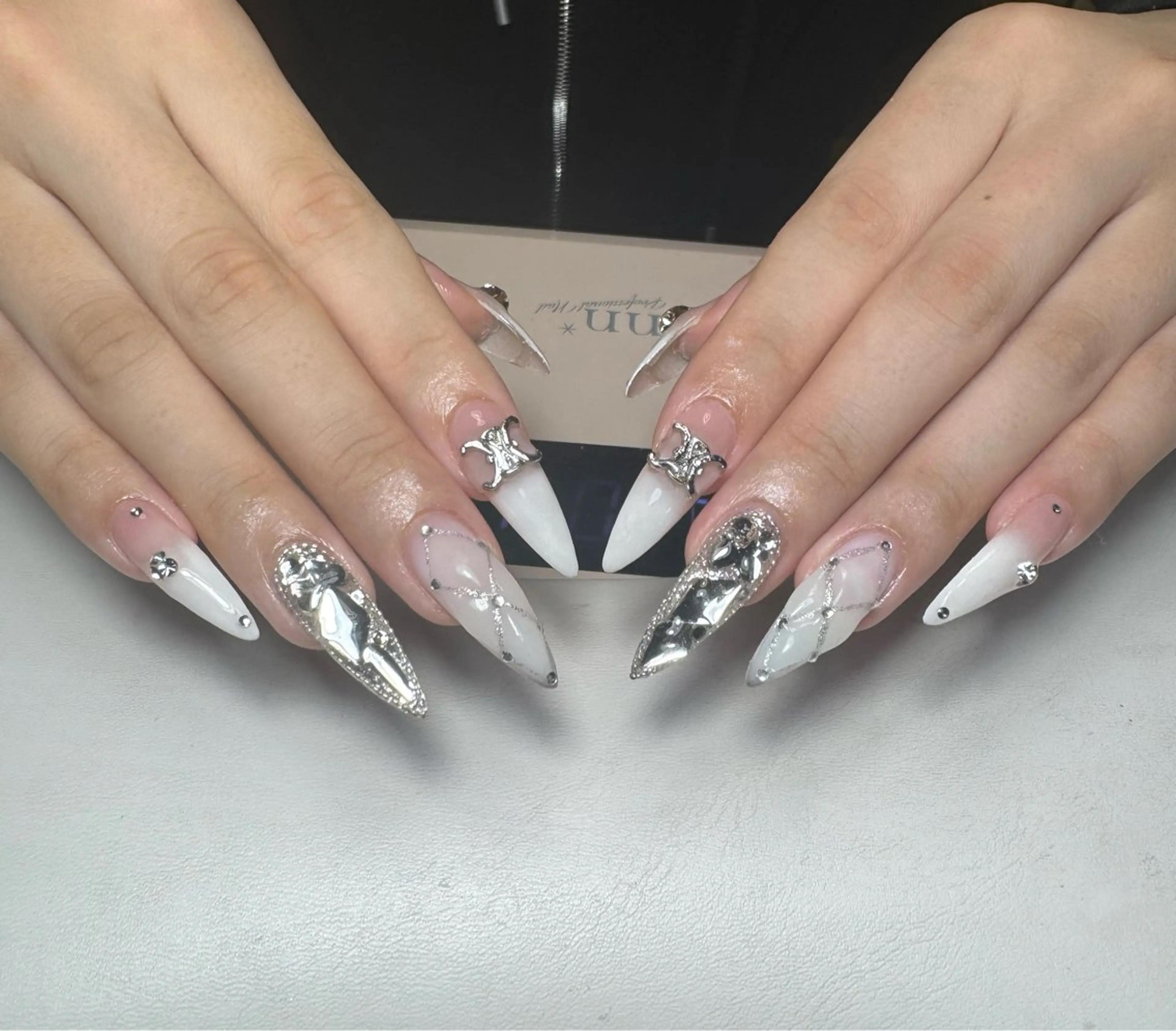 ネイル ain nailのネイルデザイン