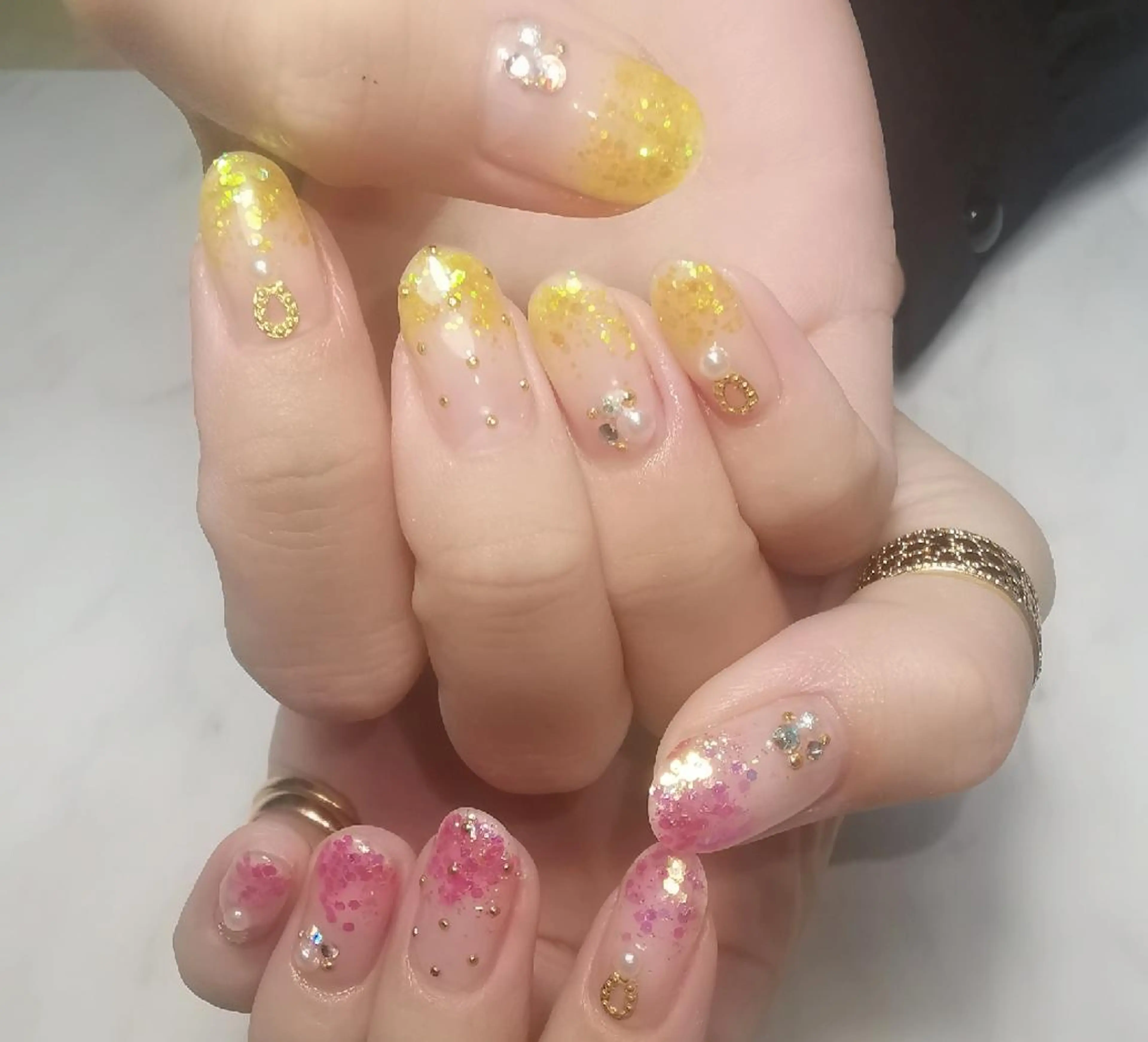 ネイル グラデーション ラメ(グリッター) ラメグラデーション ハンドネイル reve あやののネイルデザイン