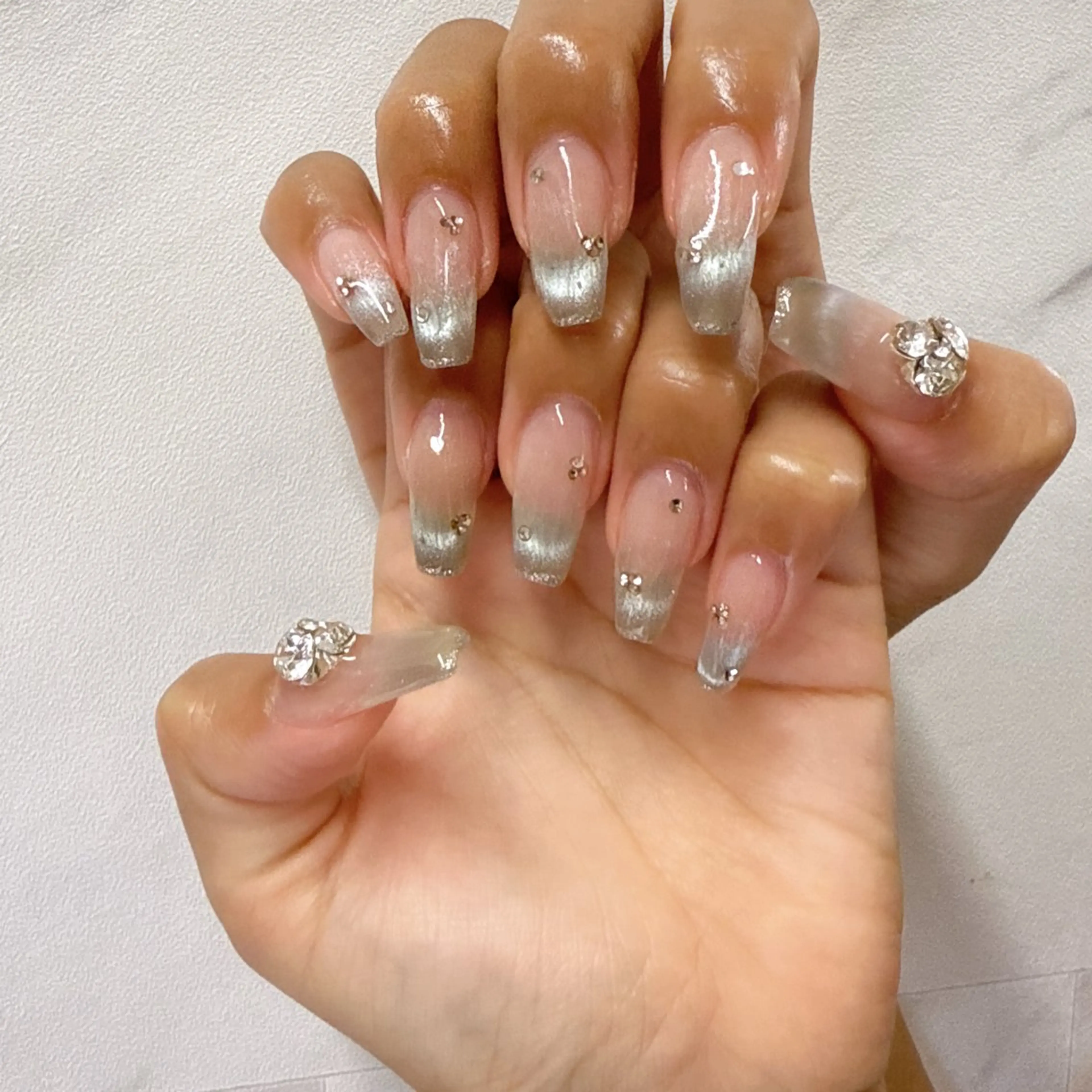 ネイル 💎Guarendo💎錦糸町店所属・✨アン ミユ✨のネイルデザイン