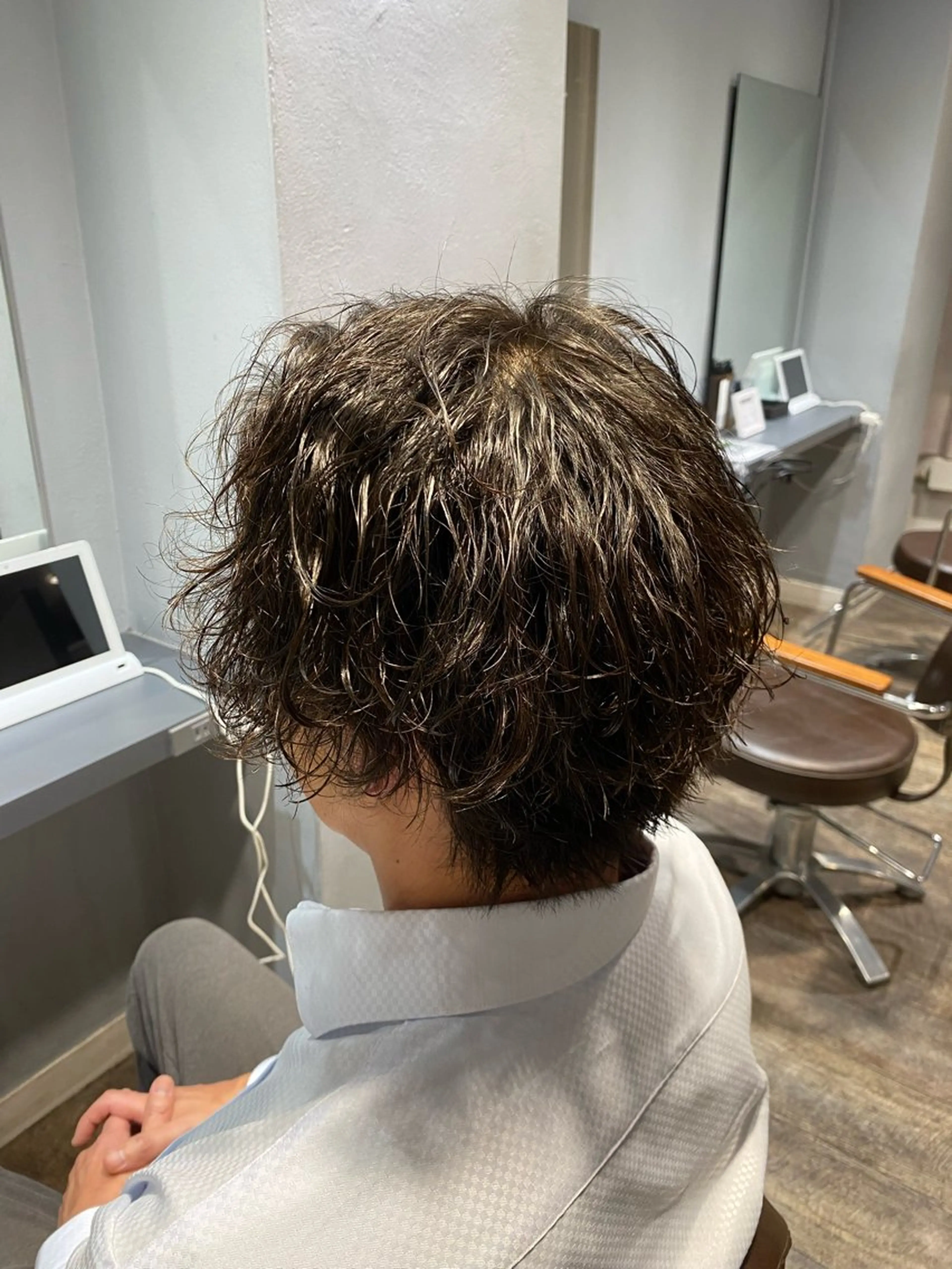 ミディアム パーマ メンズ カット パーマ 江﨑 翔のヘアスタイル