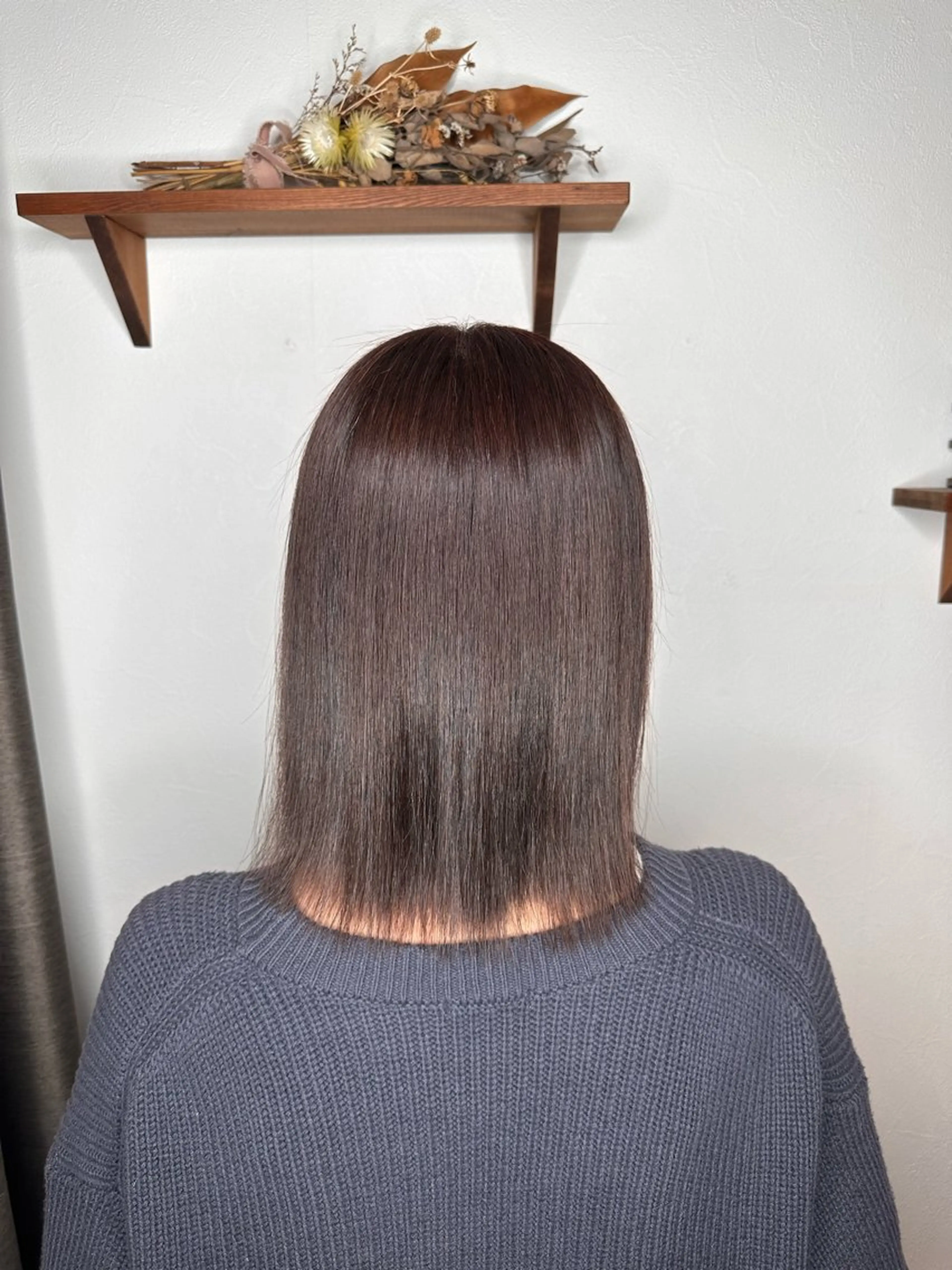 ミディアム 美容室Un所属・岡野  伊吹【縮毛矯 正/髪質改善】のヘアスタイル