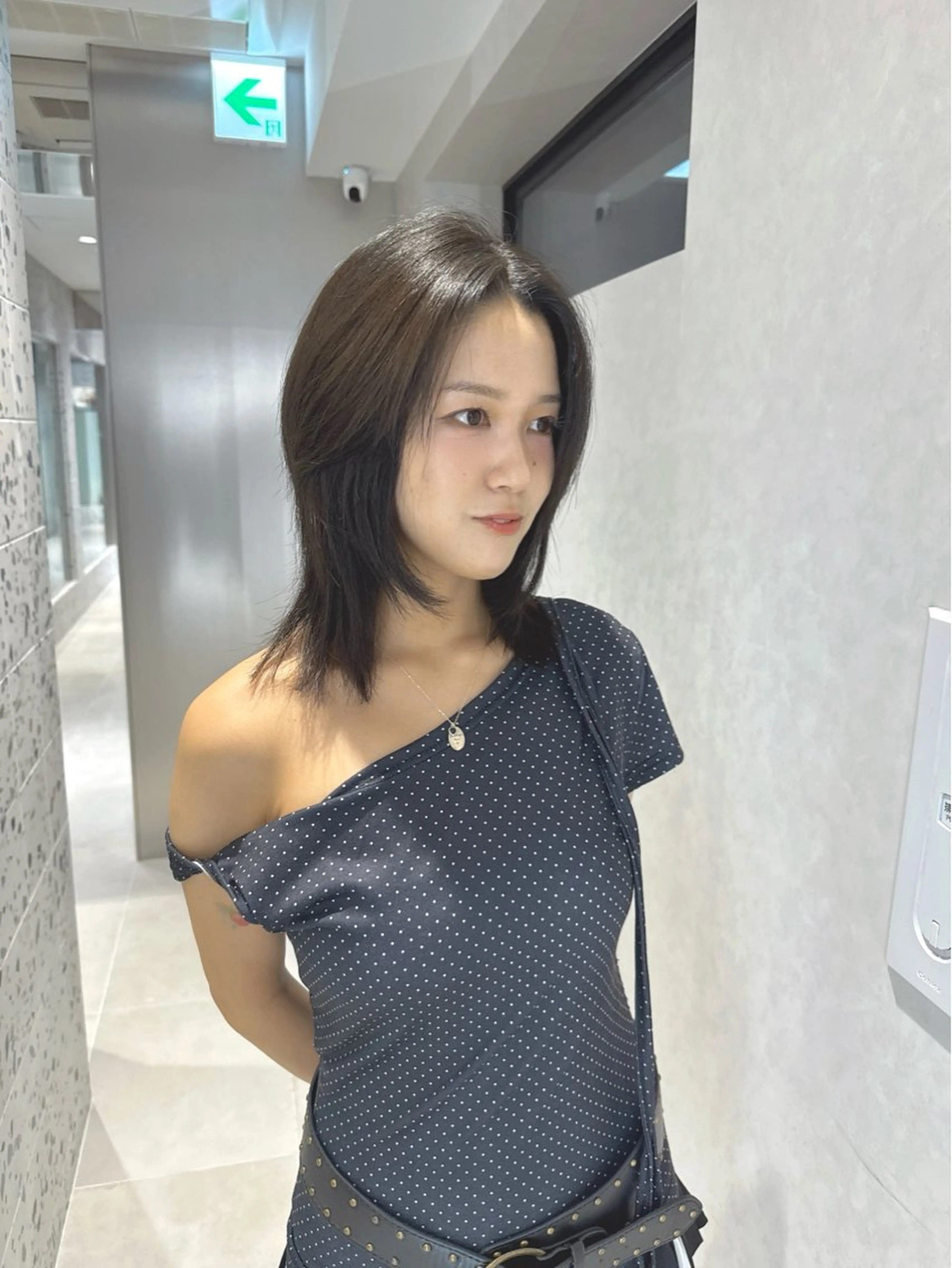 ミディアム カラー ブリーチ グレージュ ブリーチなしカラー カット ヘアカラー トリートメント LUMO所属・矢野 晃平のヘアスタイル