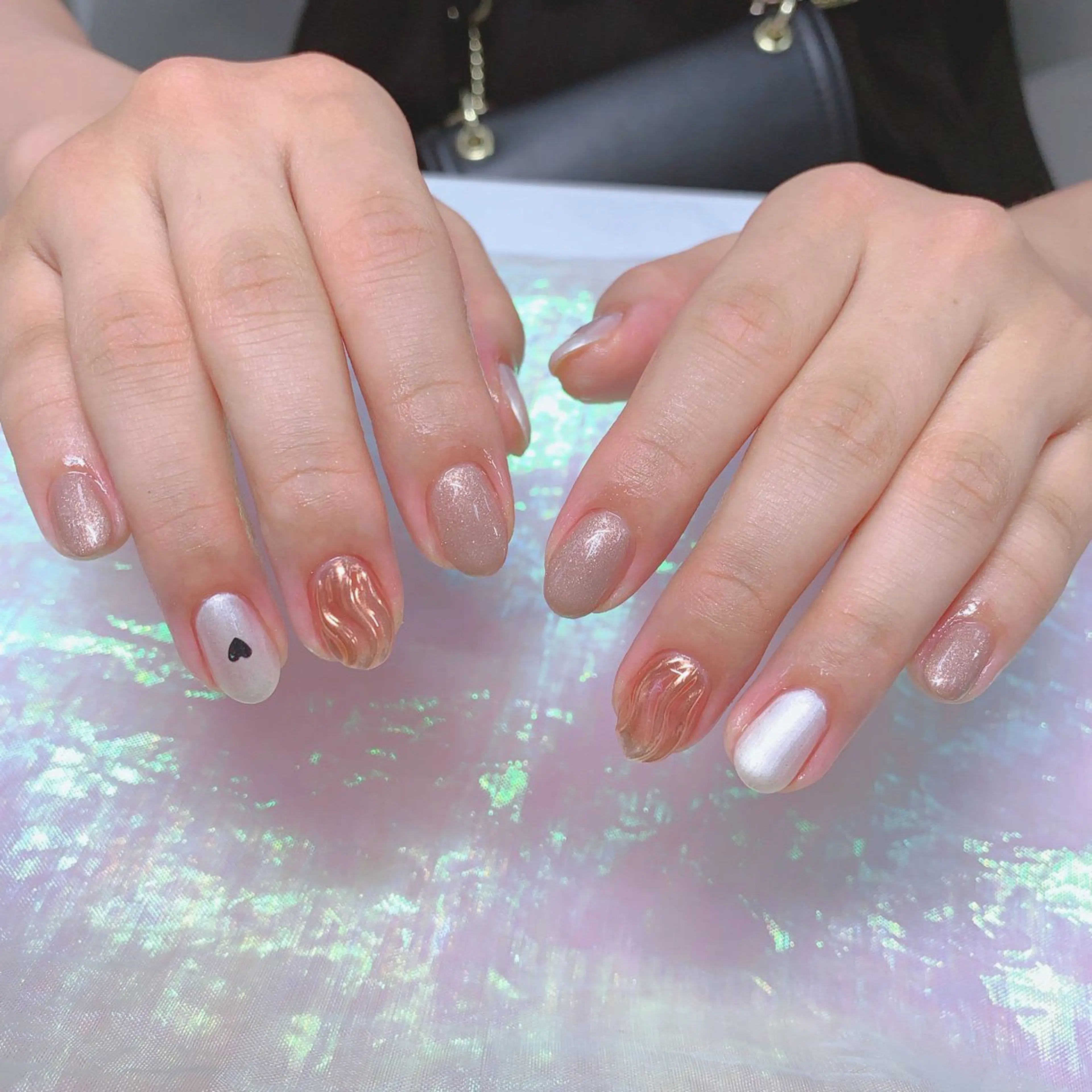 ネイル アートネイル クリアネイル フラッシュネイル フットネイル フレンチネイル インフィニティ ネイルサロンのネイルデザイン