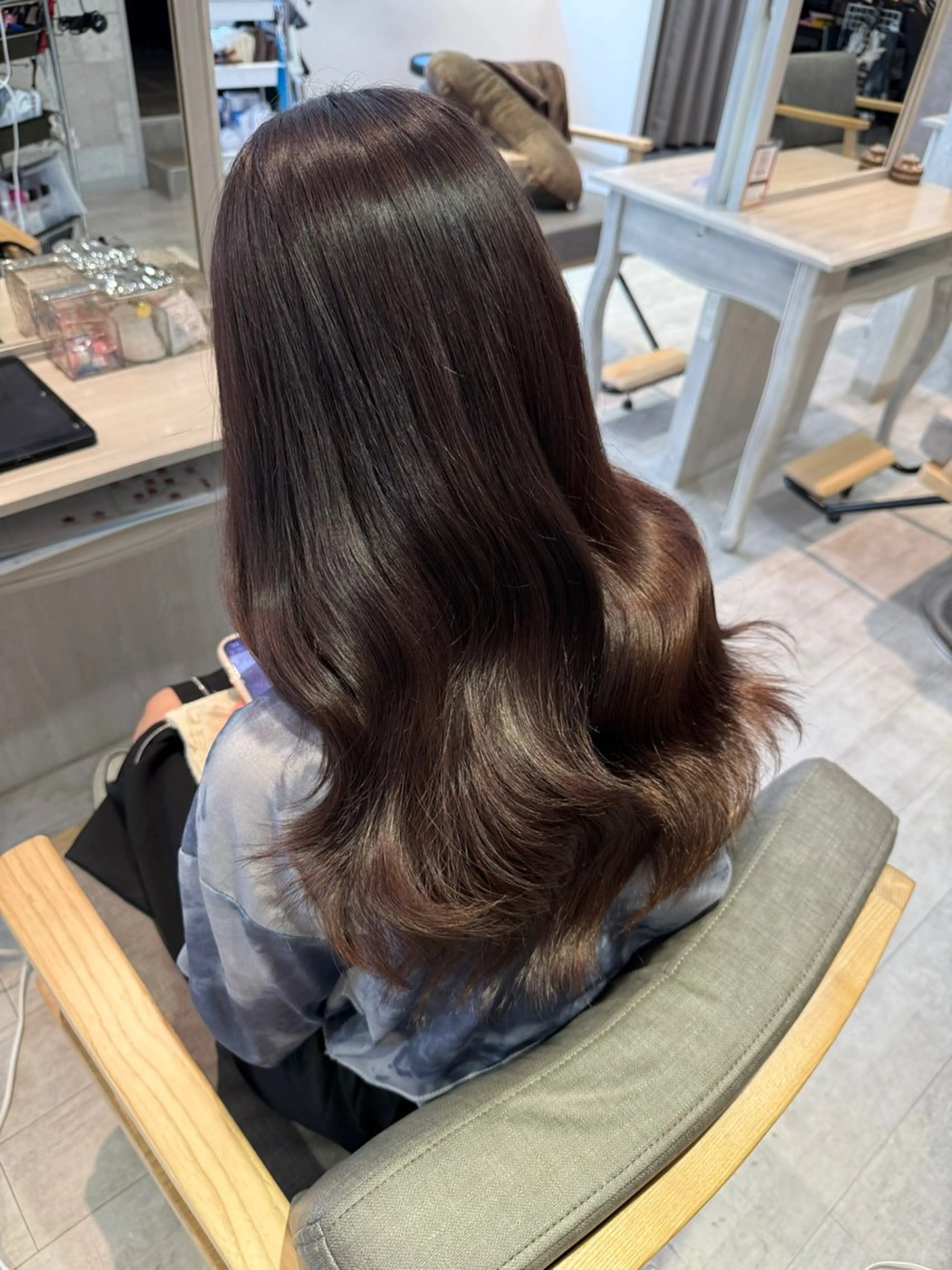 ロング カット ヘアカラー トリートメント ASTRANTIA 栄所属・YURIA / 透明感/韓国風のヘアスタイル