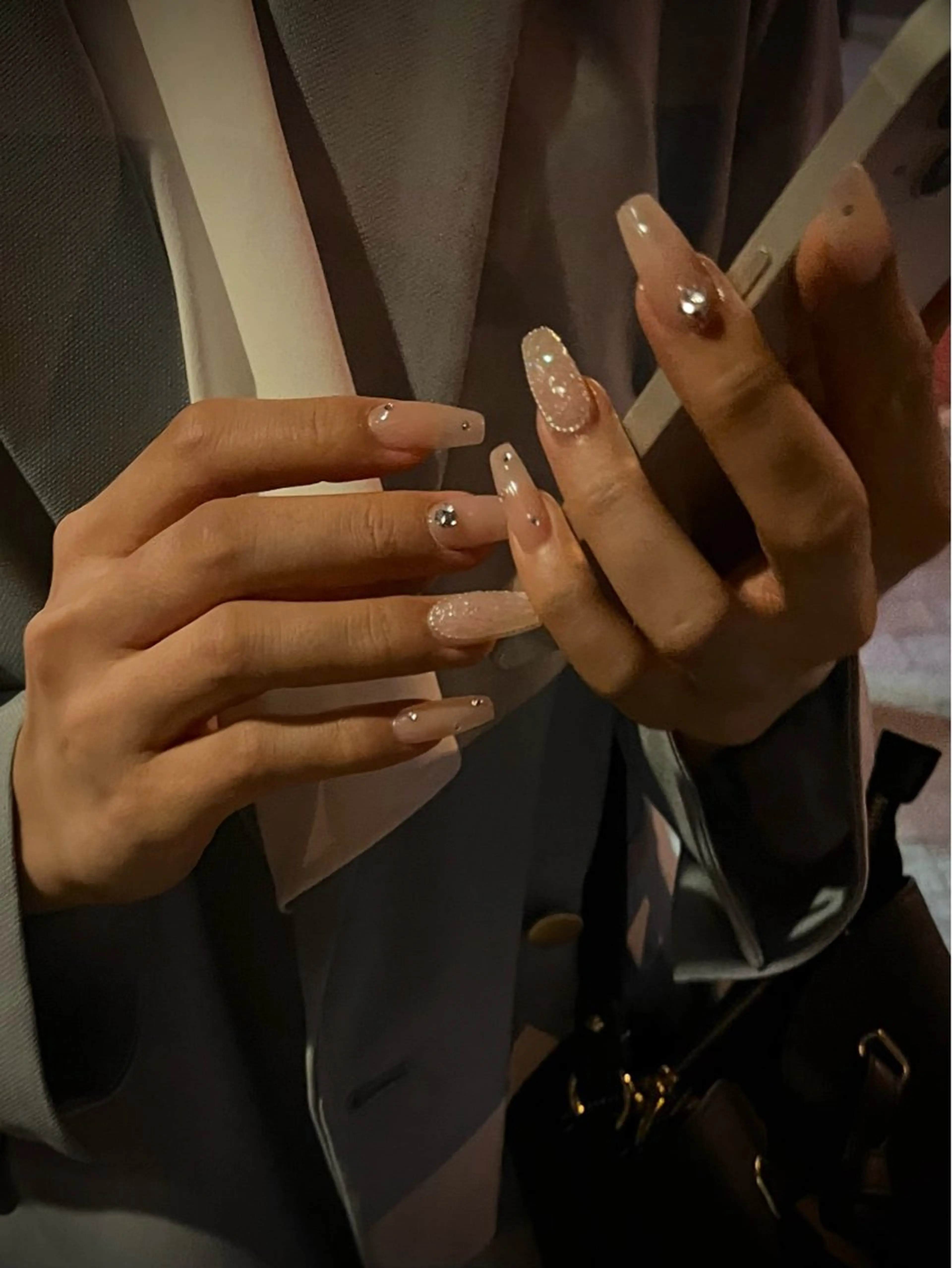 ネイル キラキラネイル マグネットネイル ワンカラーネイル スカルプネイル ワンホンネイル nine.🦋 YUKOのネイルデザイン