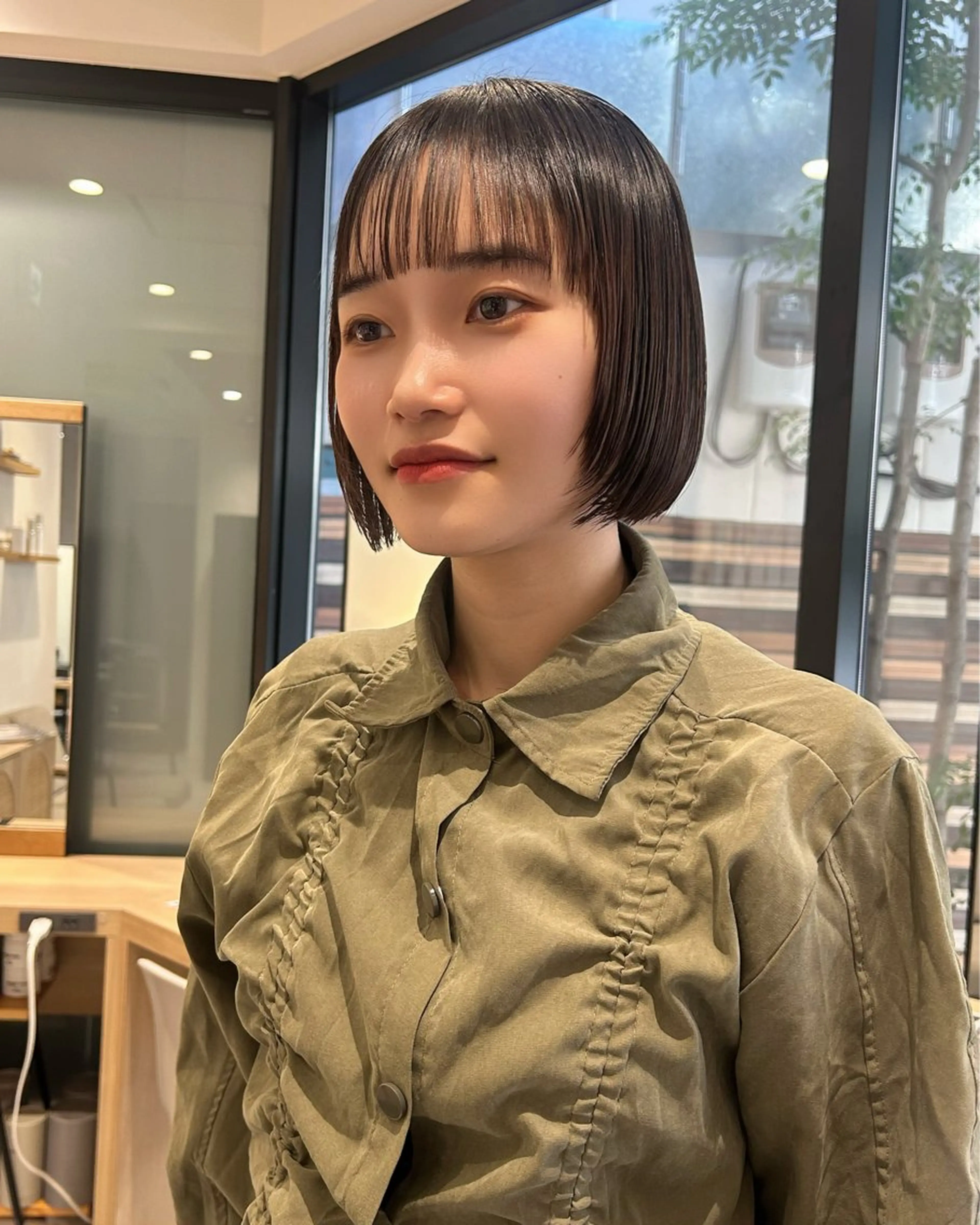 ショート カラー ボブ カット ヘアカラー yumeka🩶ボブ 暖色/透け感カラーのヘアスタイル