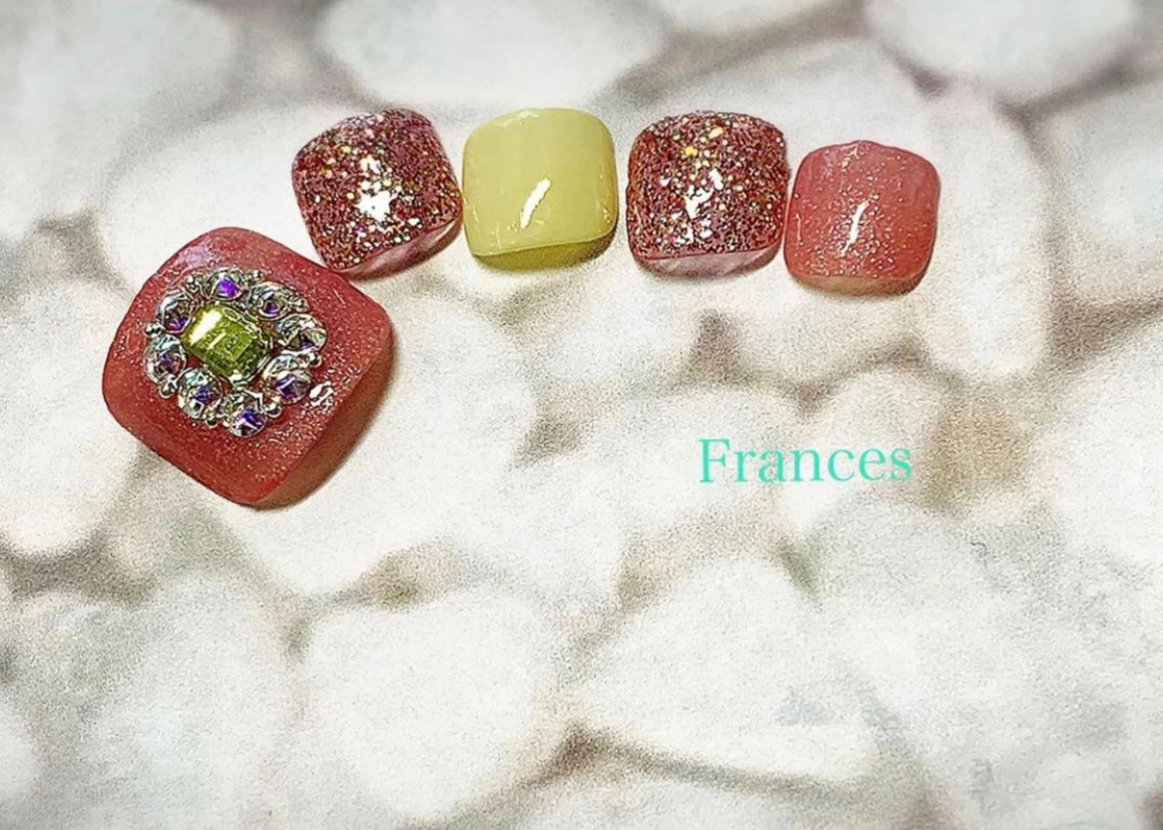 ネイル フットネイル Frances 今村のネイルデザイン