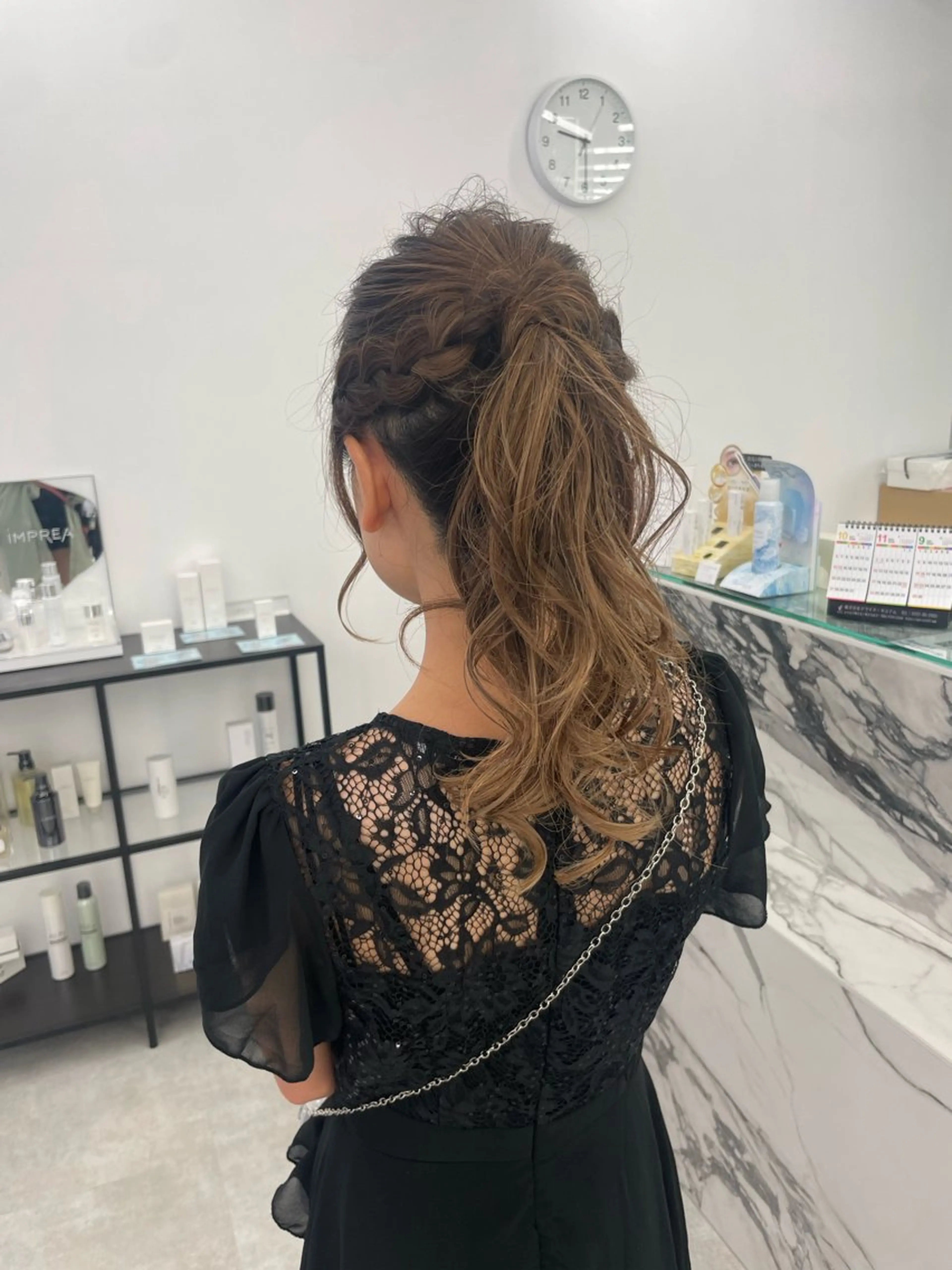 ロング ヘアアレンジ ポニーテール ヘアセット 【Sweep】おじま のぞみのヘアスタイル