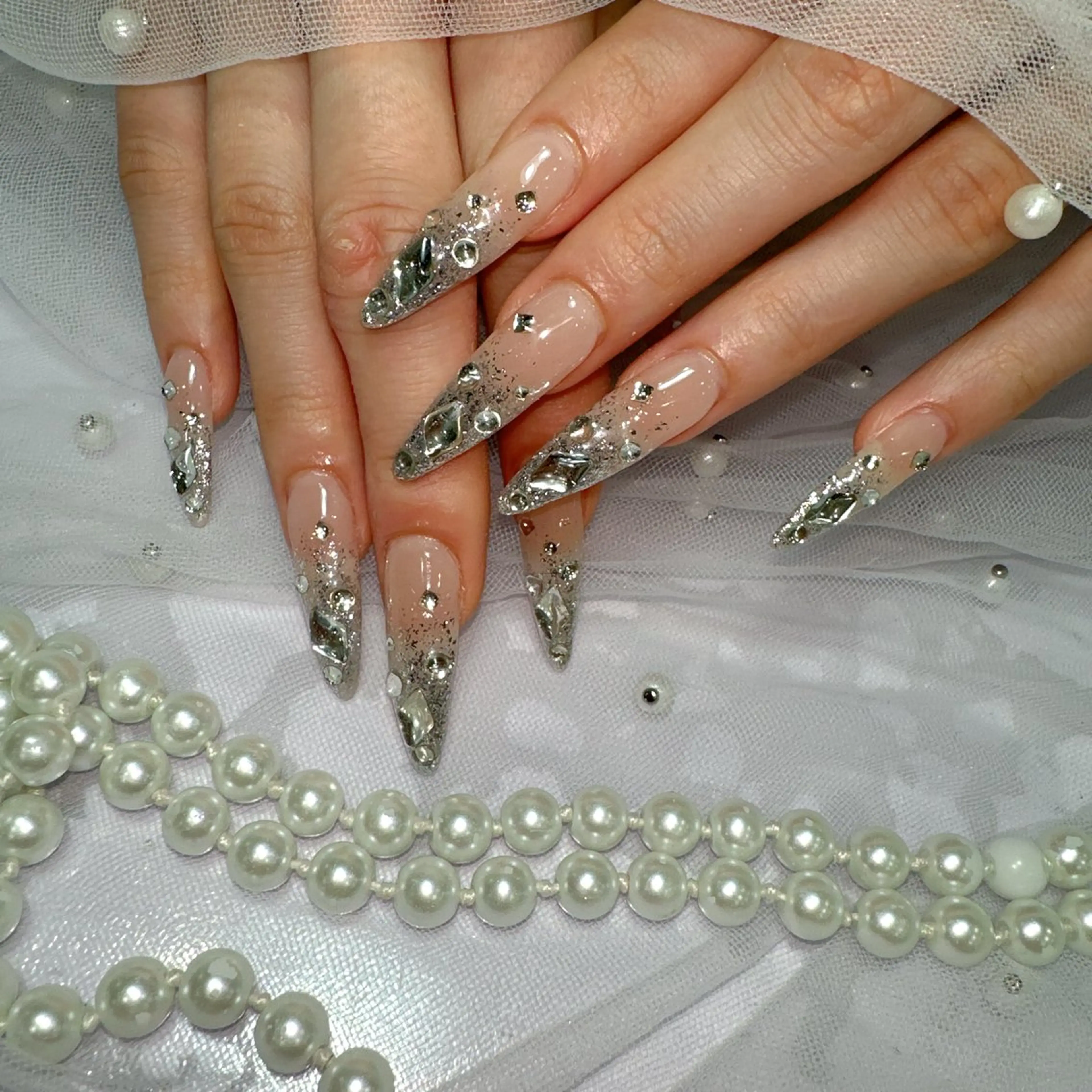 ネイル アートネイル フラッシュネイル フレンチネイル ジェルネイル ガラスフレンチ ハンドネイル You&Me Miyuのネイルデザイン