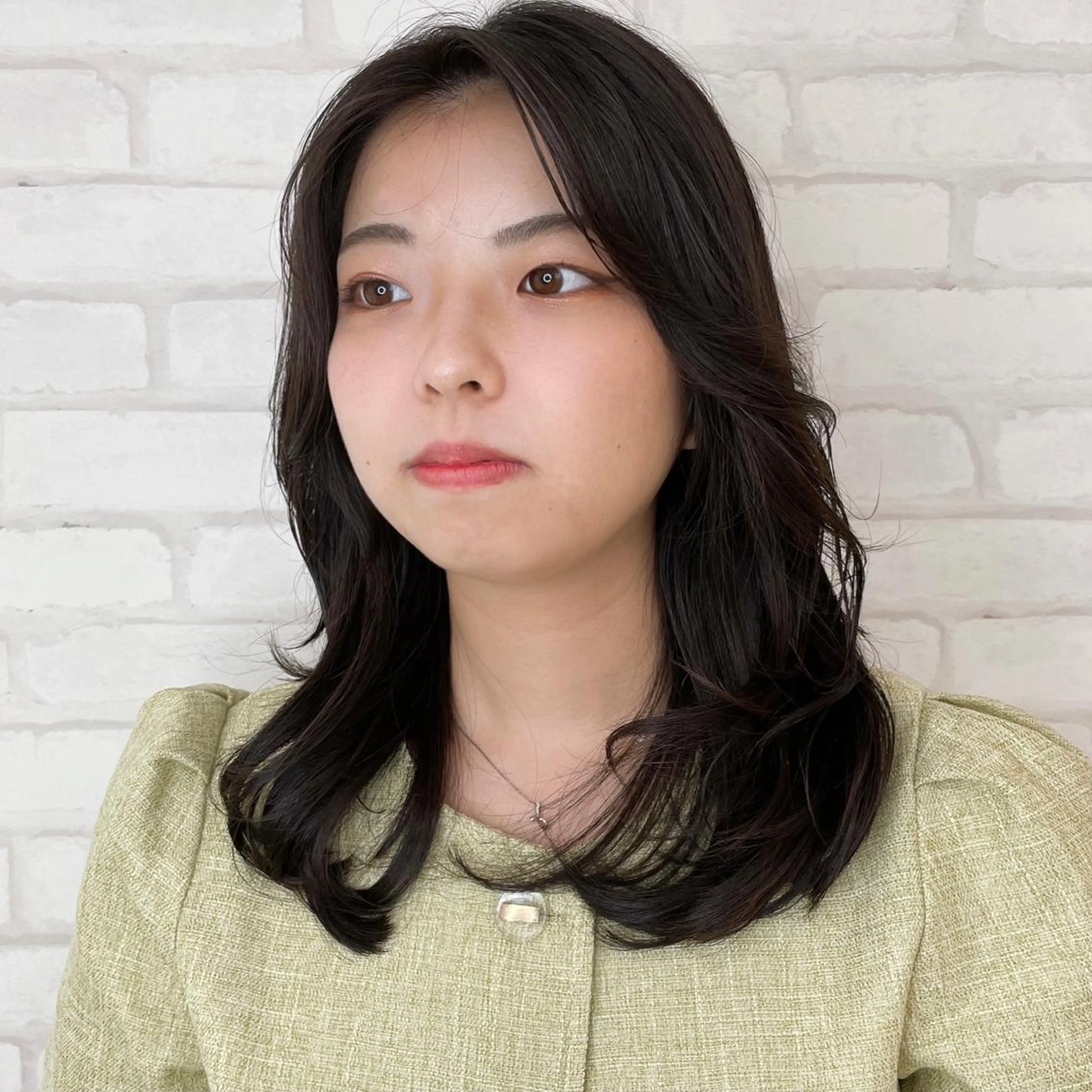 ミディアム abilita AZUSAのヘアスタイル