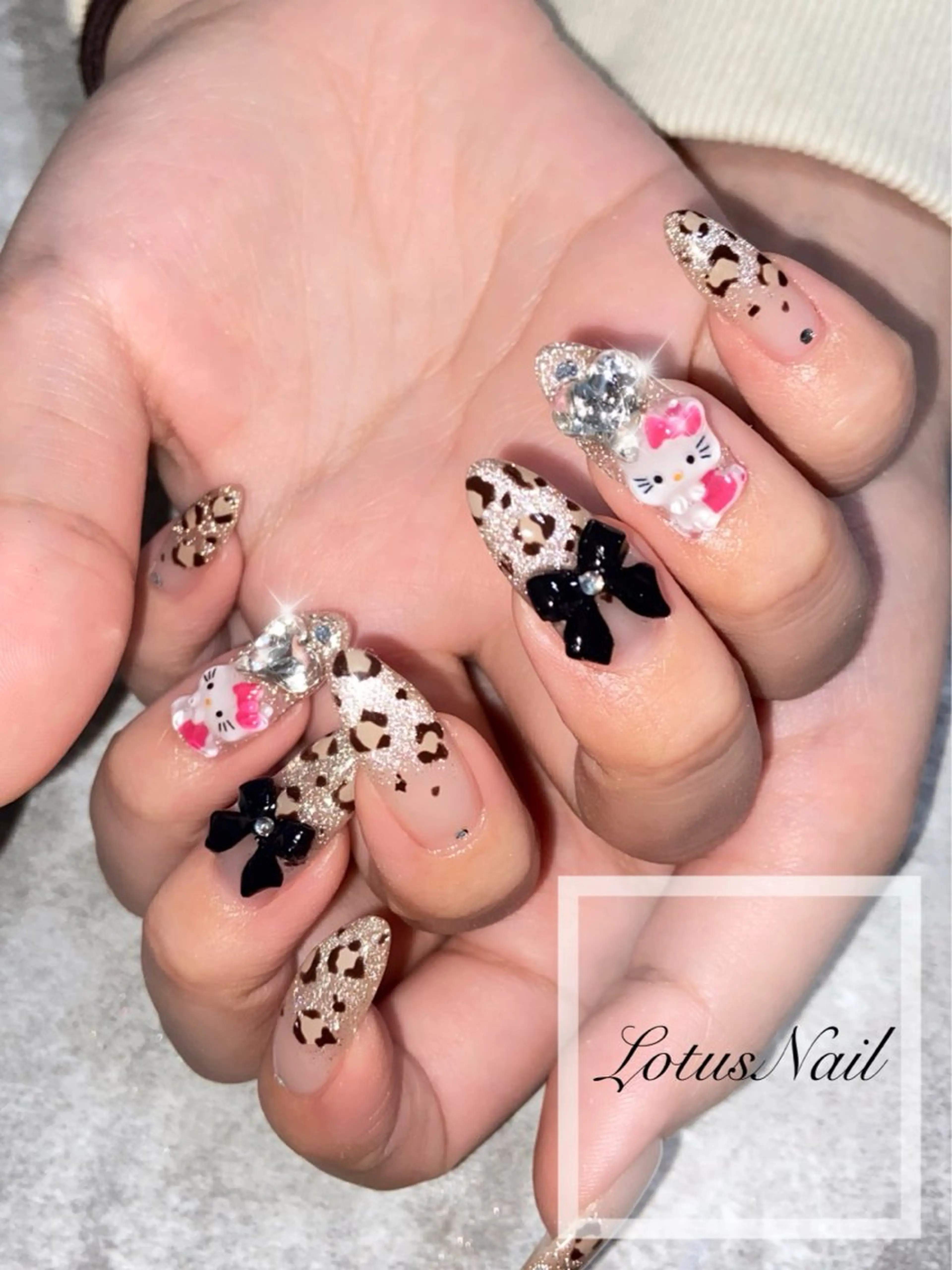 ネイル アニマル柄 Lotus Nailのネイルデザイン