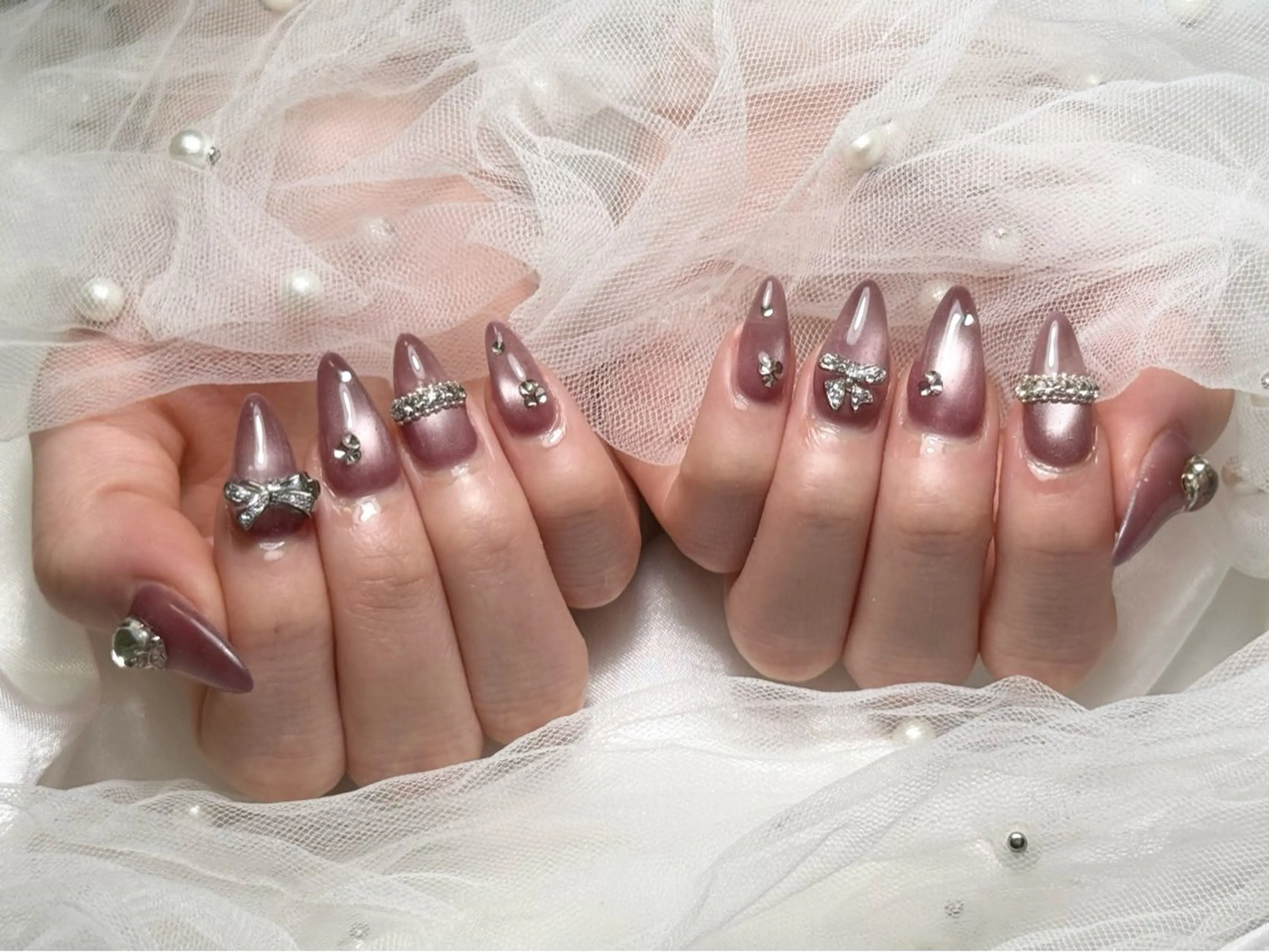 ネイル ハンドネイル Roi〈ロワ〉 Minakoのネイルデザイン