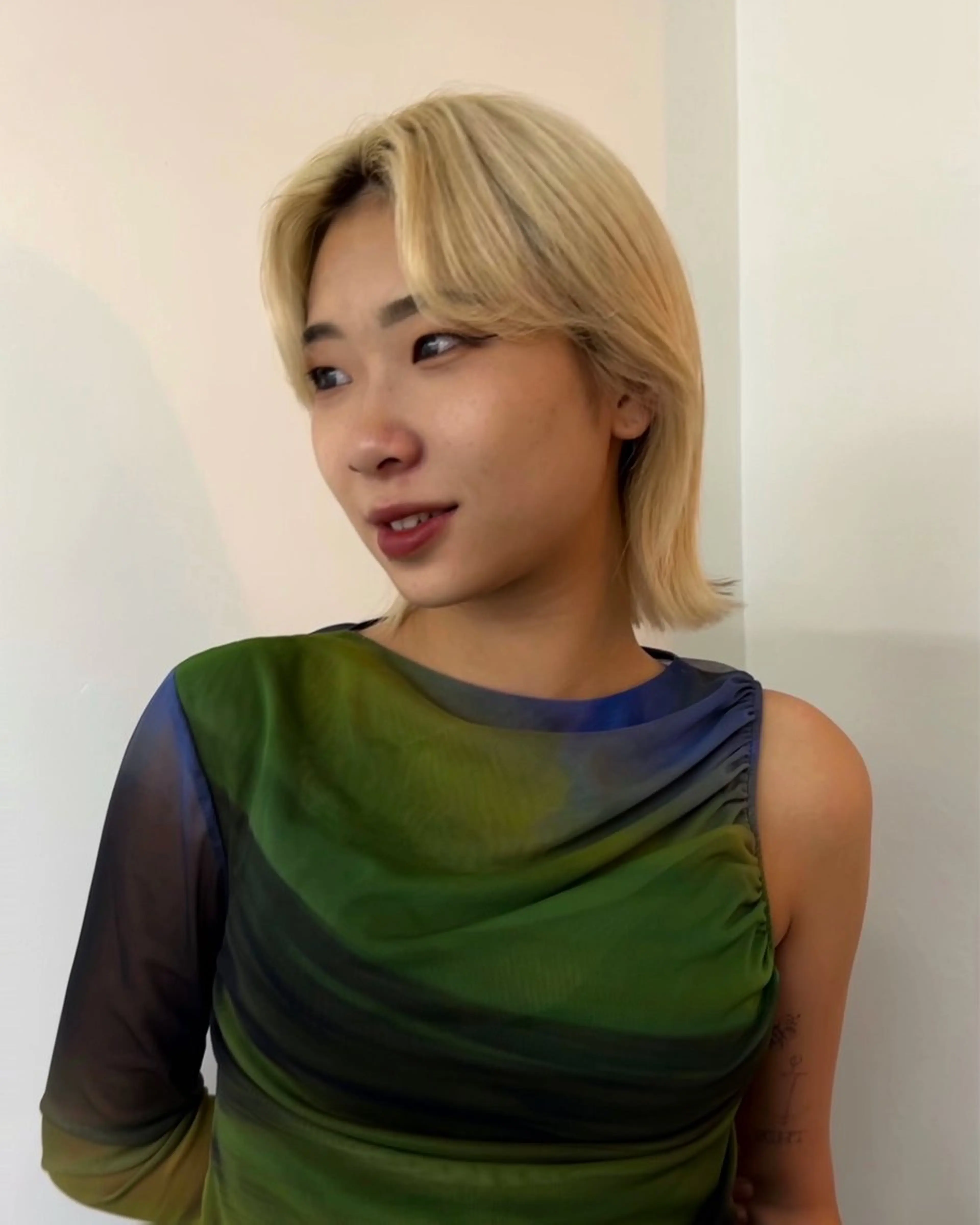 ショート カラー 名古屋栄/ブリーチ/ ボブ🧃木下桃嘉のヘアスタイル