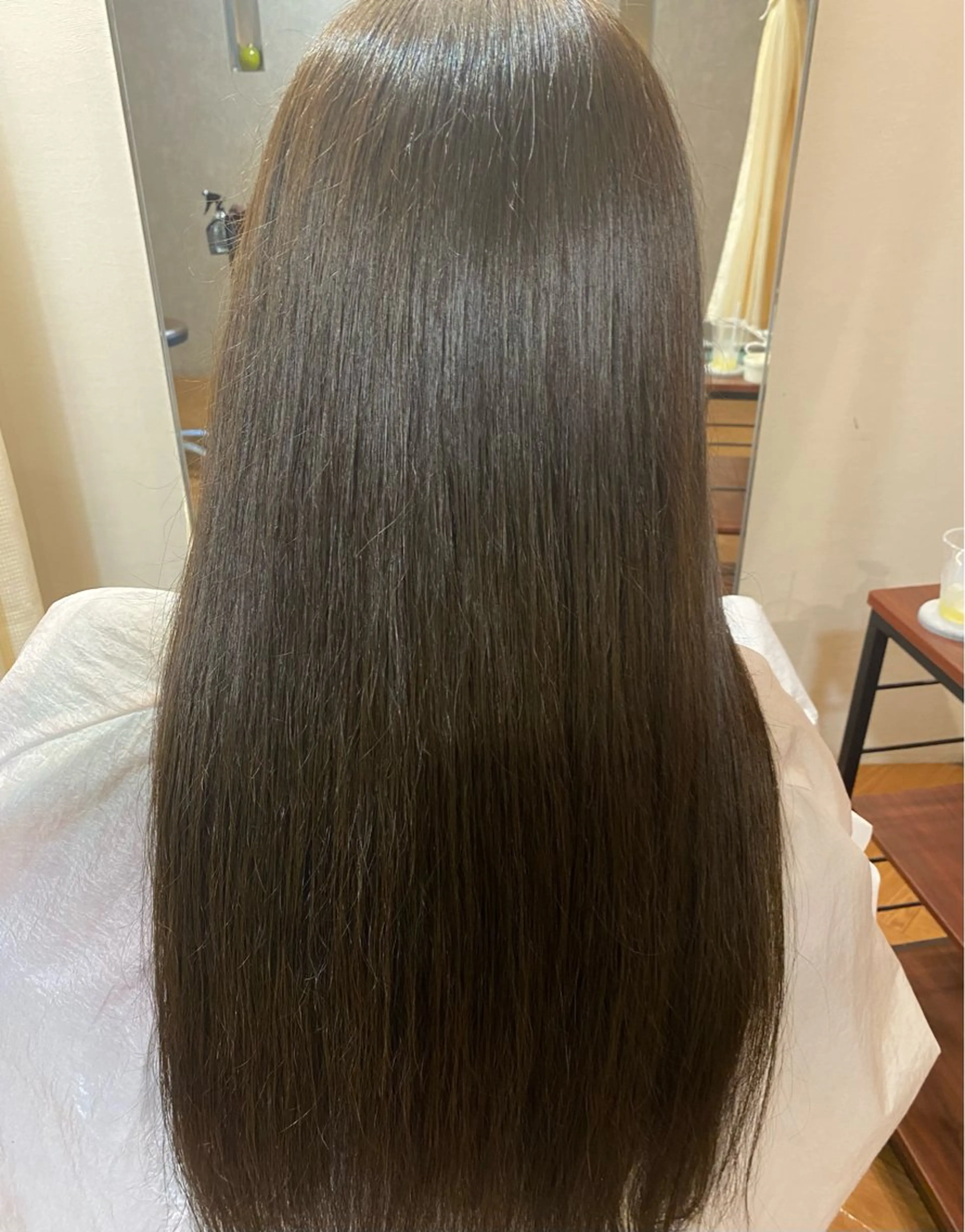 カラー アッシュ アッシュブラウン ブラウンカラー Lien所属・木林 真也のヘアスタイル