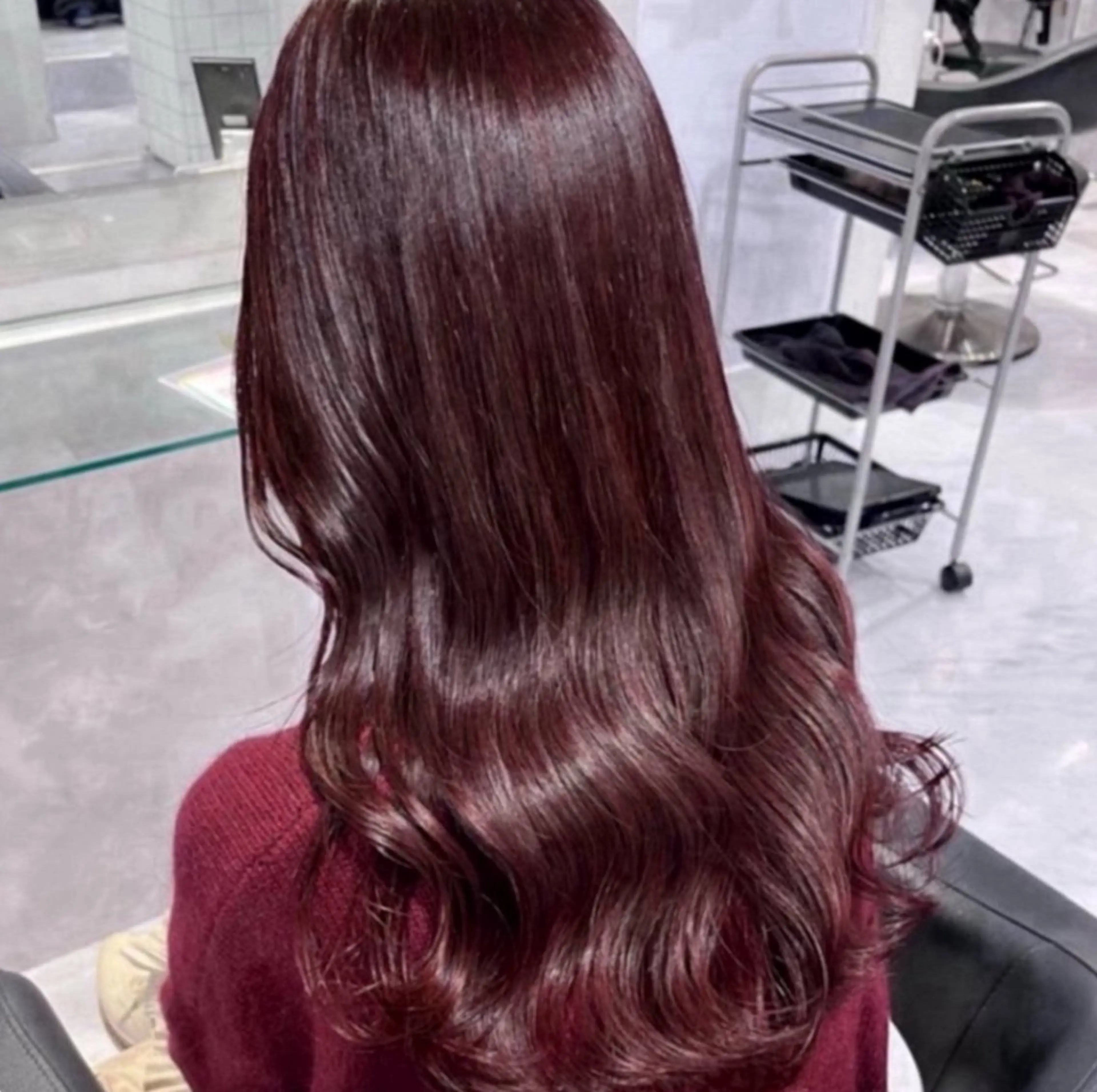 ロング カラー 🫧うる艶トレンド 🫧透明感カラーのヘアスタイル