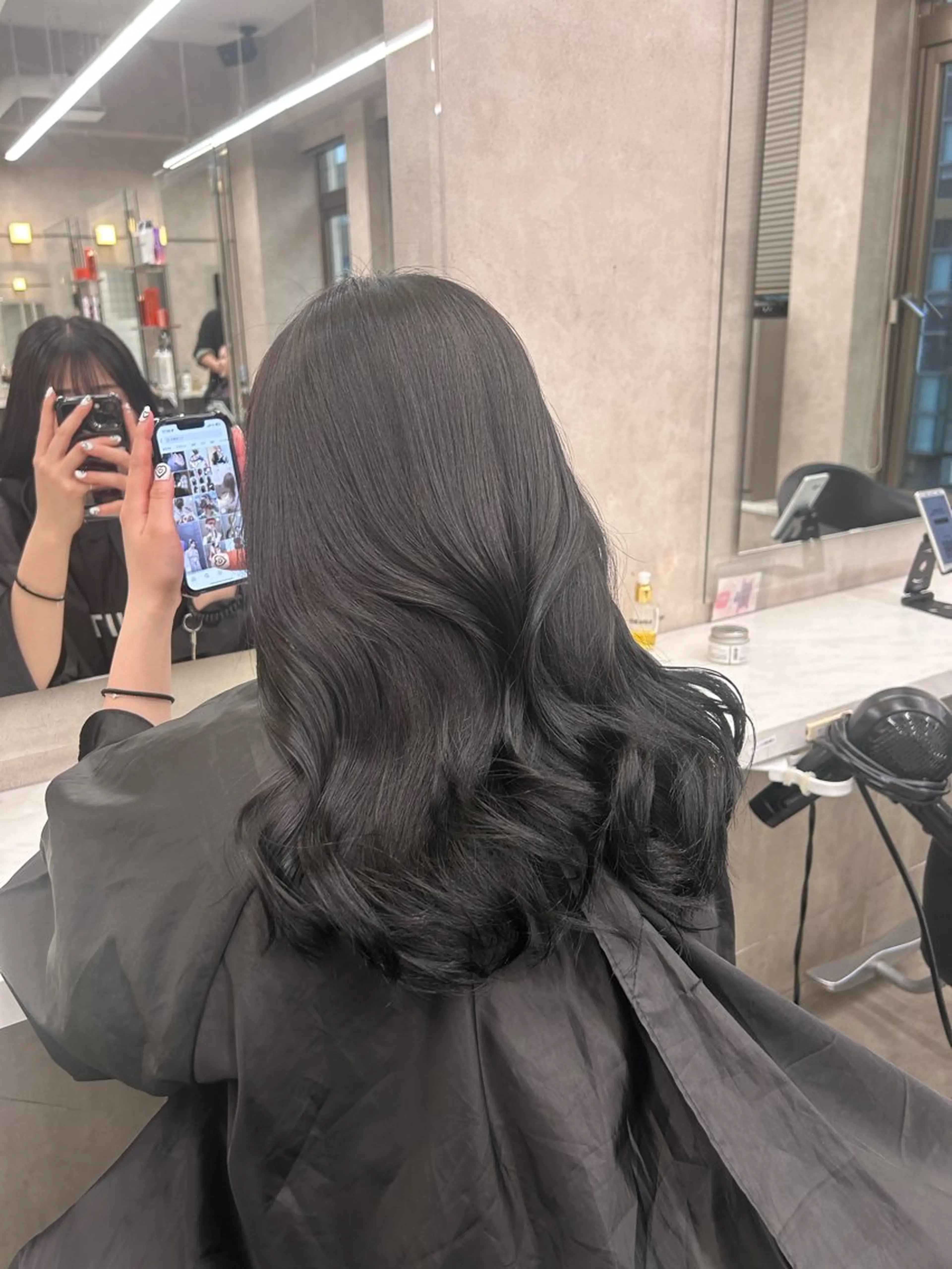 ロング カラー パーマ ヘアアレンジ メンズ キッズ ブリーチなしカラー/ ブラウン/レイヤーのヘアスタイル