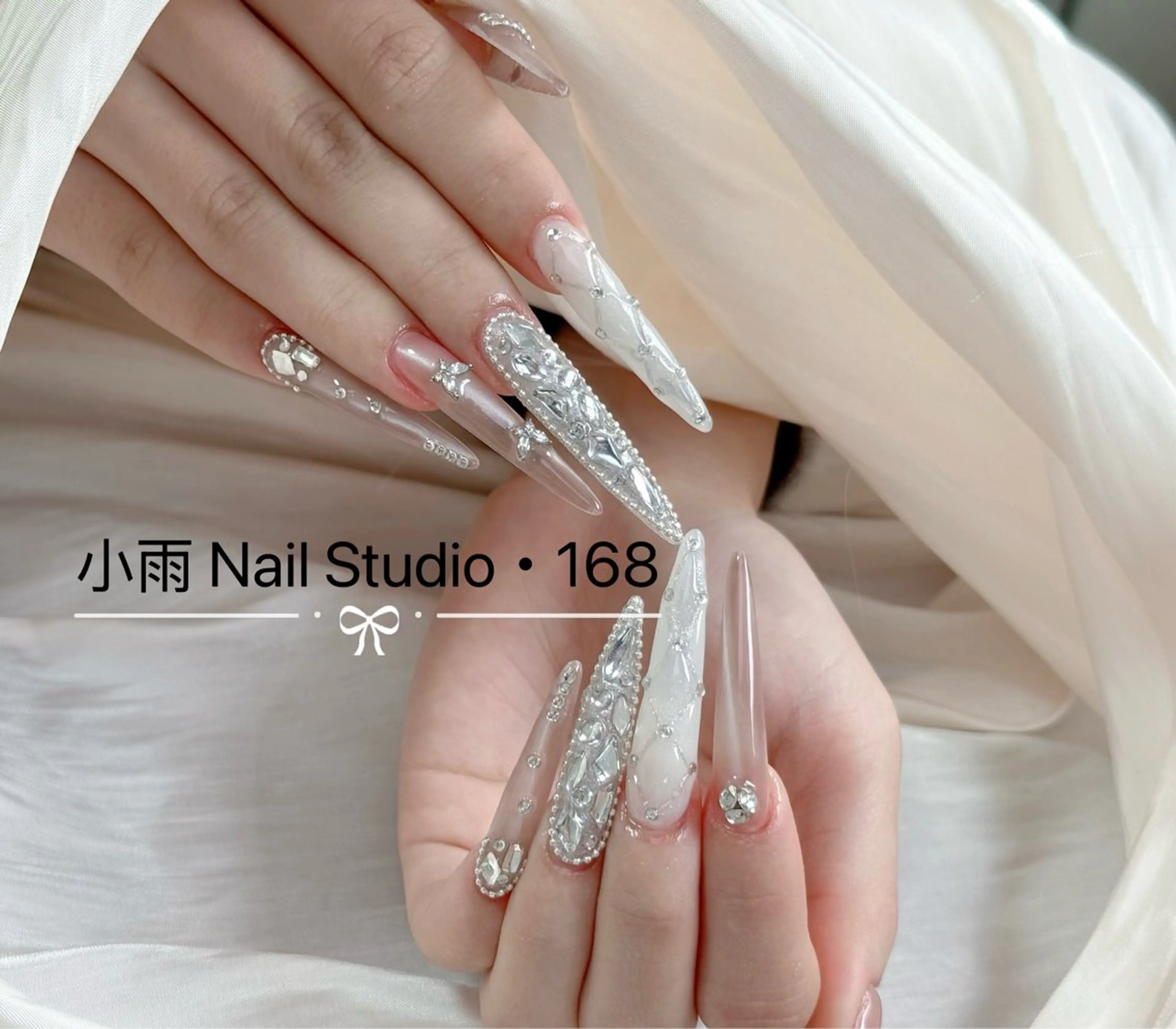 ネイル 小雨 Nail Studio・168のネイルデザイン