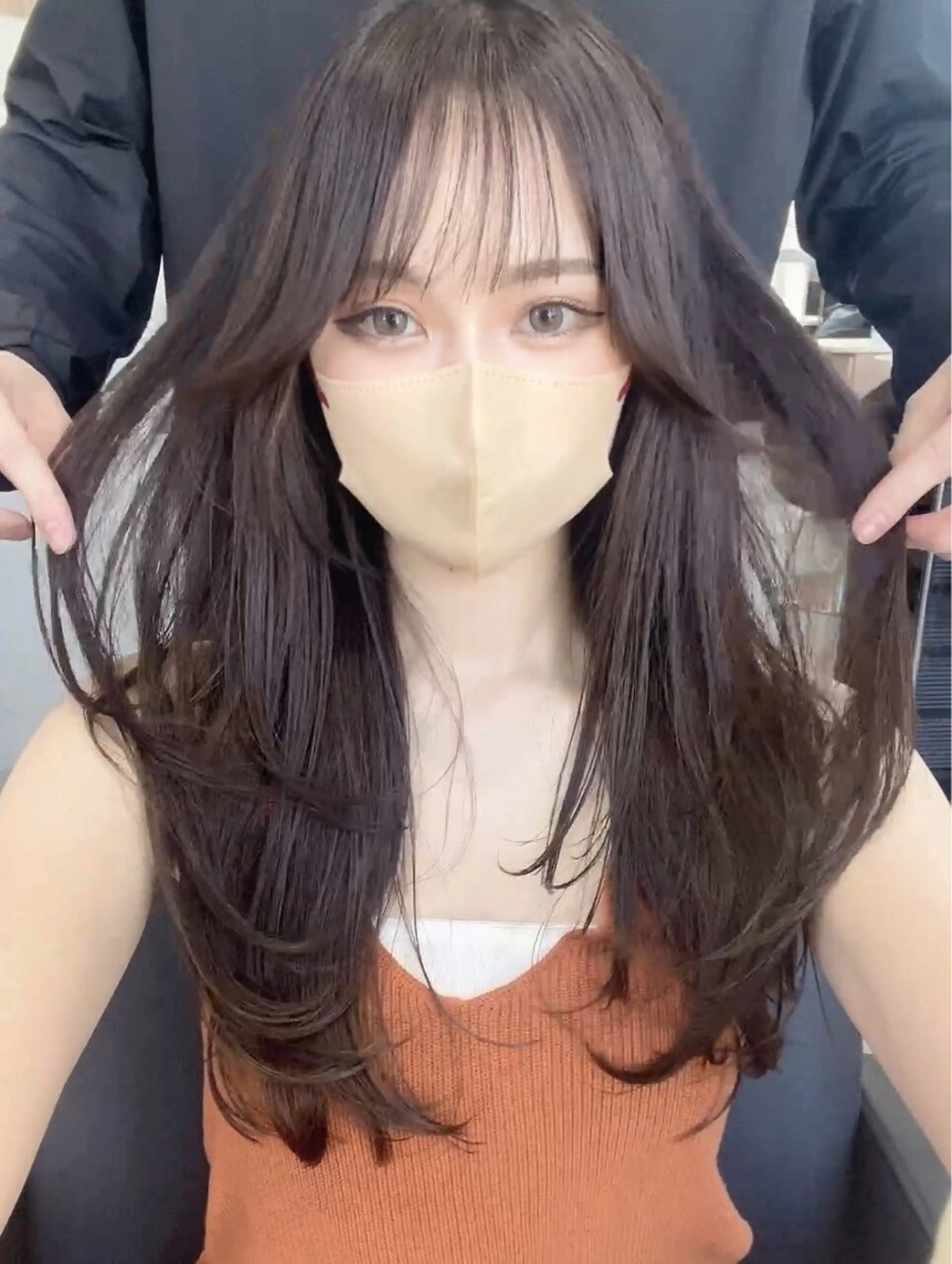 ロング カラー カット 韓国レイヤー➰北田 陸斗➰コテ巻きパーマのヘアスタイル