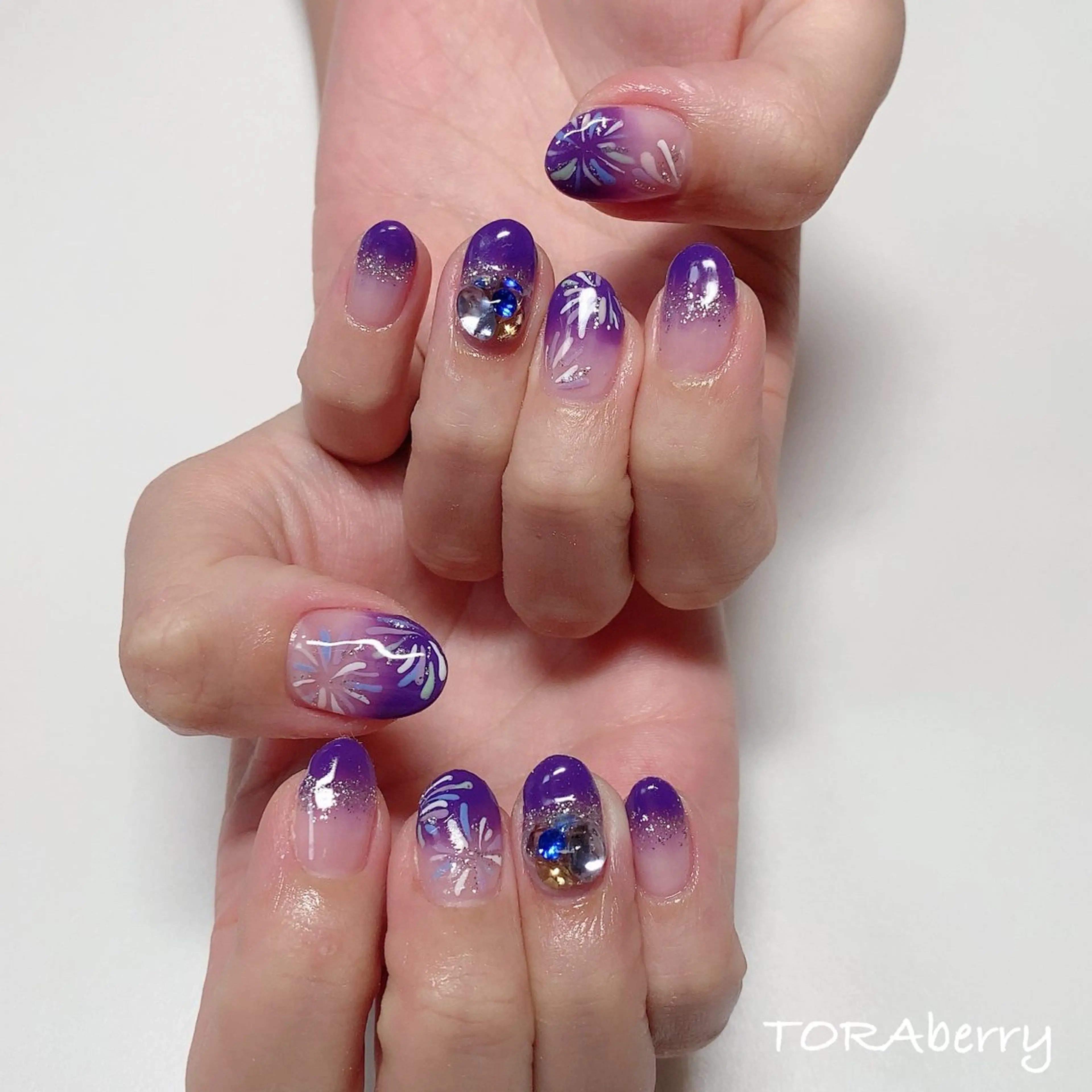 ネイル ハンドネイル ネイリスト なつみのネイルデザイン