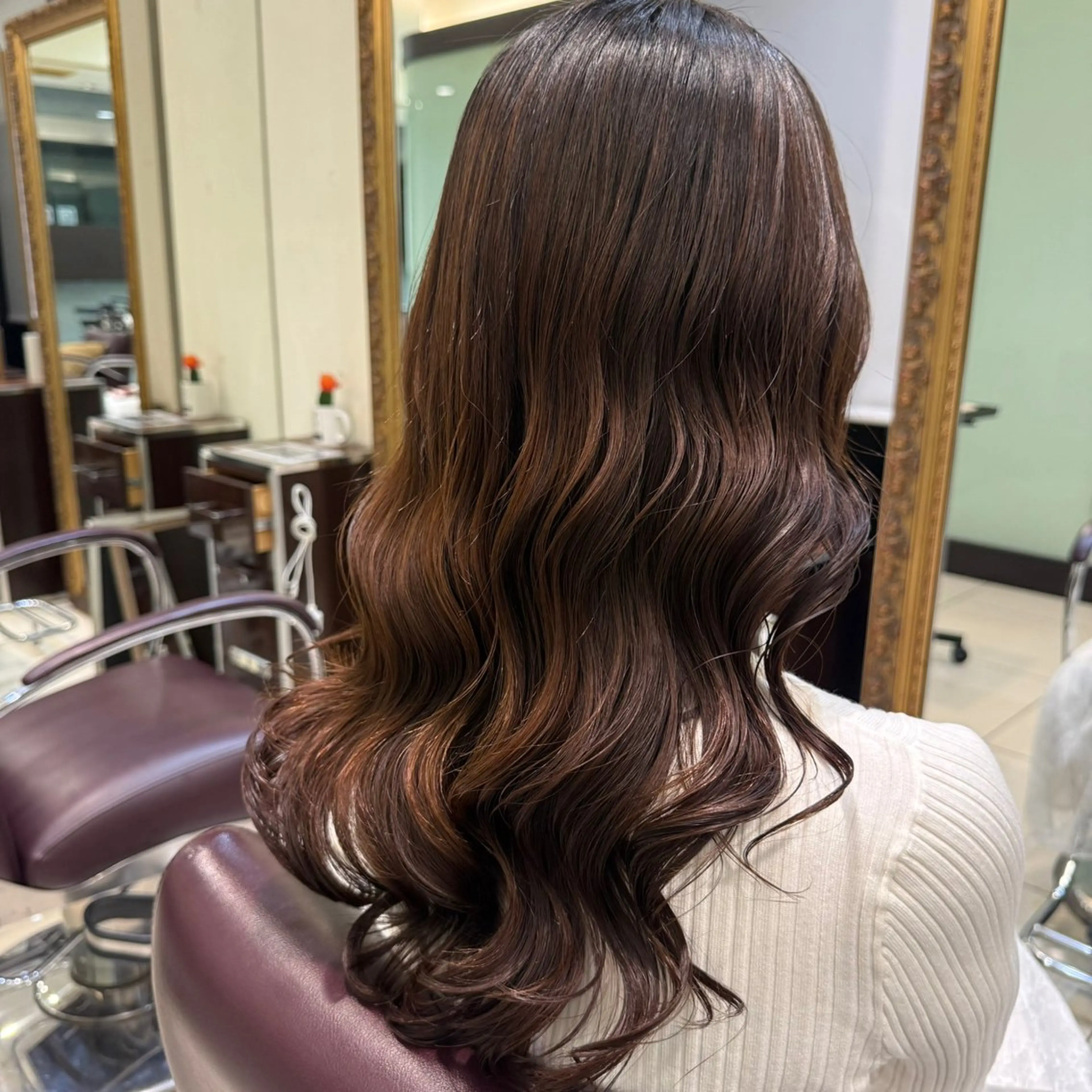 ロング パーマ パーマ 表参道|韓国風・コテ 巻き風パーマるい🌀のヘアスタイル