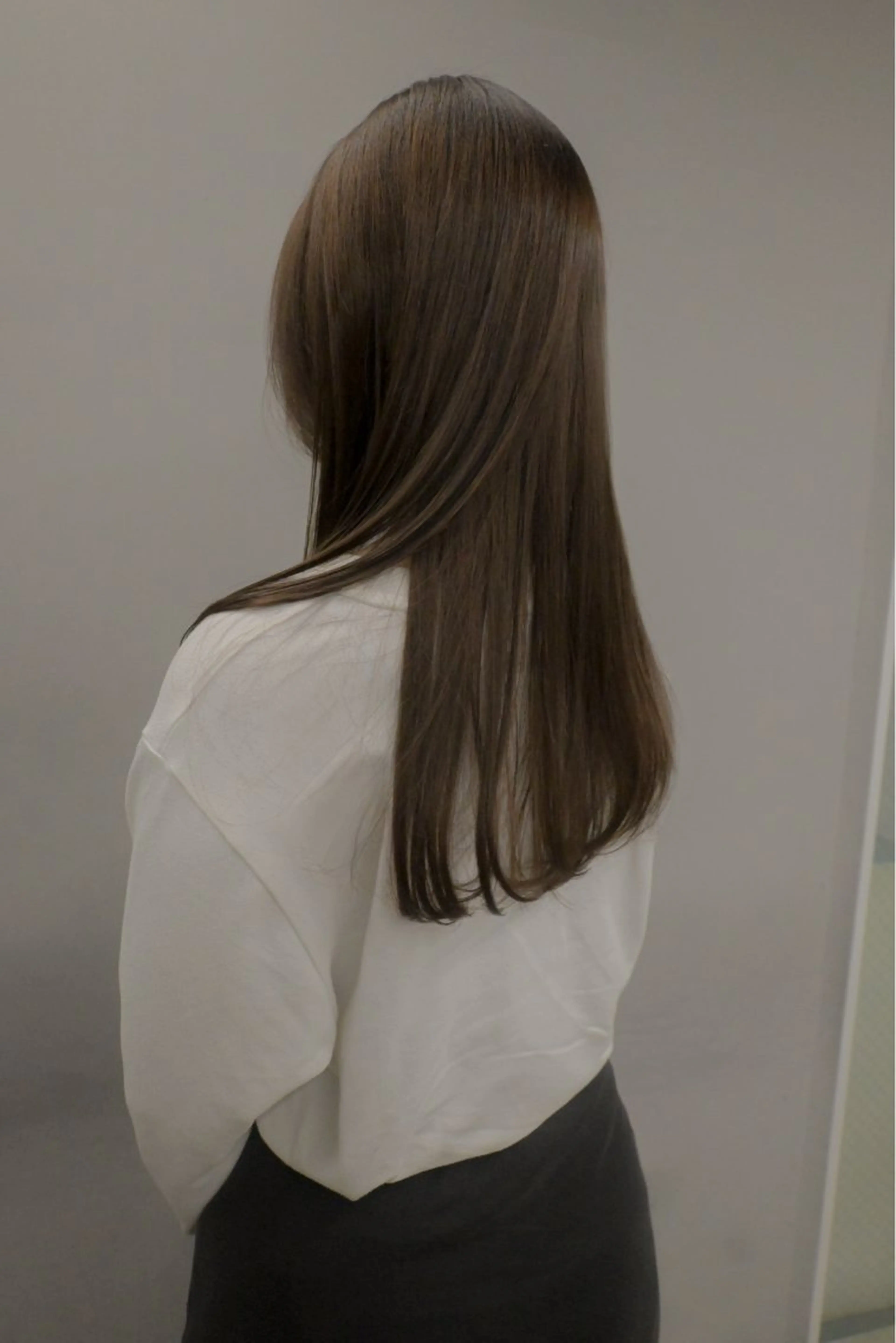 ロング カラー 日南乃/柔らか ブラウンカラーのヘアスタイル