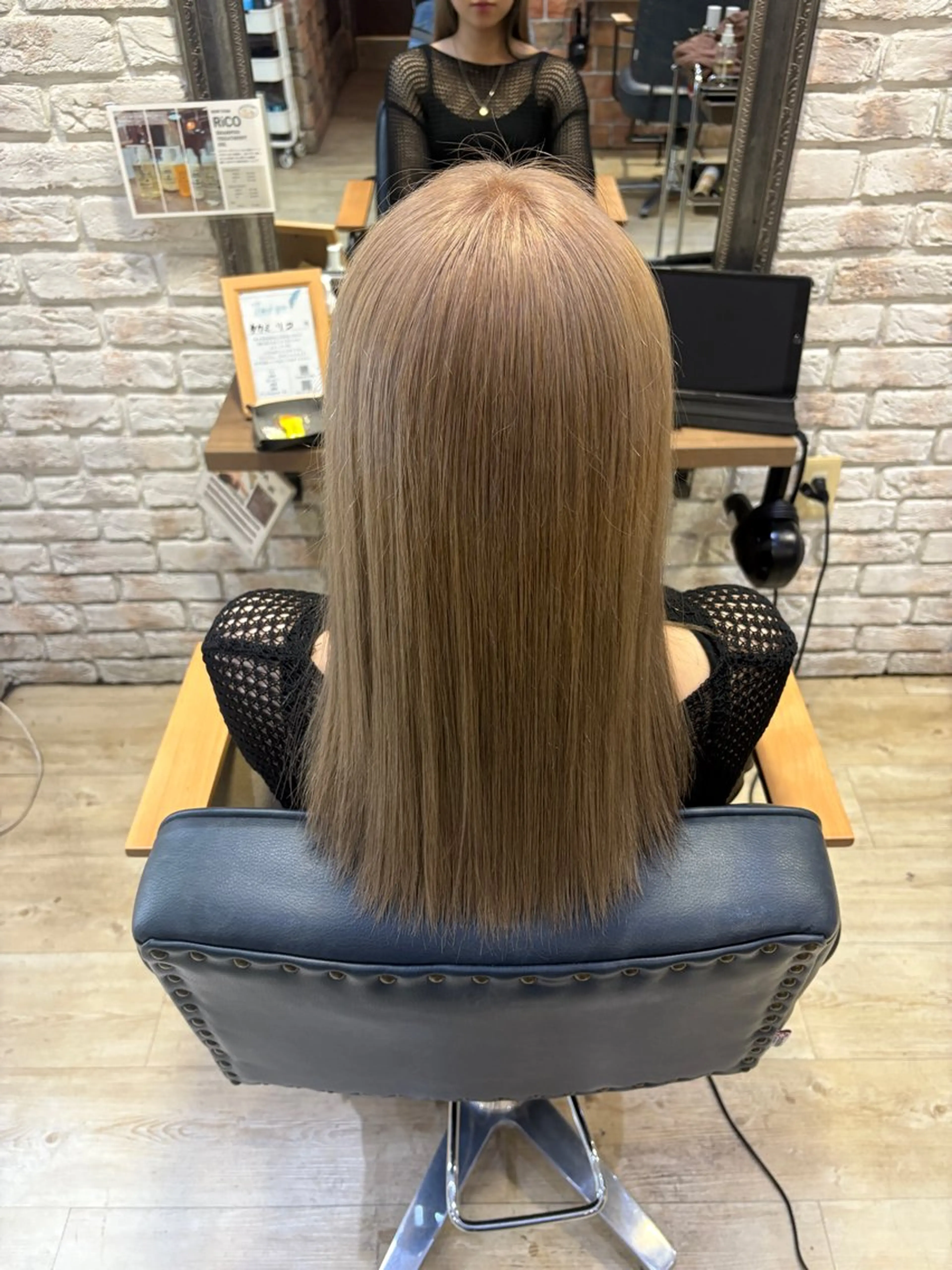 セミロング カラー 髪質改善/縮毛矯正 💜COCORO💜のヘアスタイル