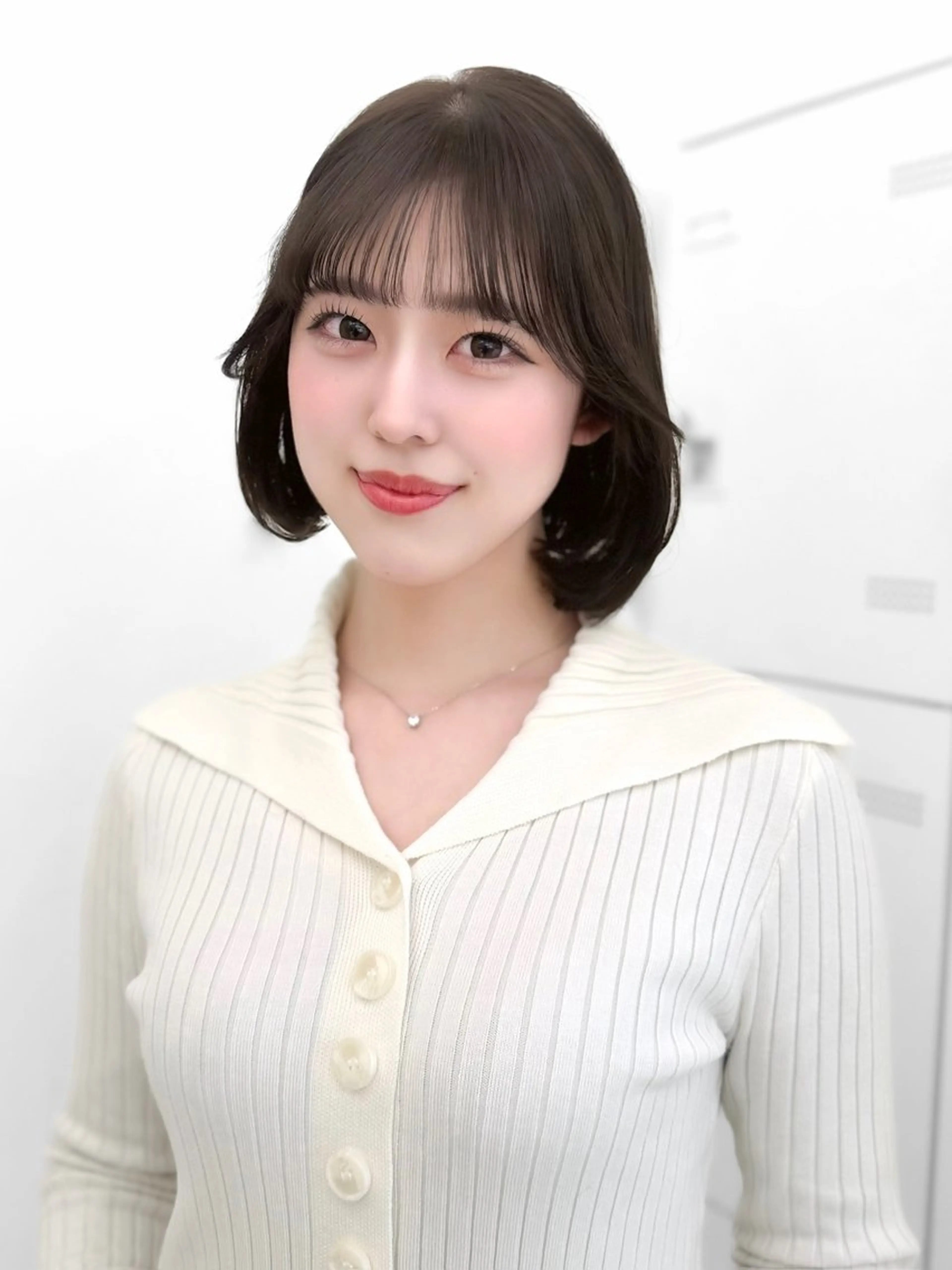 ショート カラー ヘアアレンジ カット ヘアカラー トリートメント ヘッドスパ ヘアセット 韓国ボブ🤍 縮毛矯正/ひかりのヘアスタイル