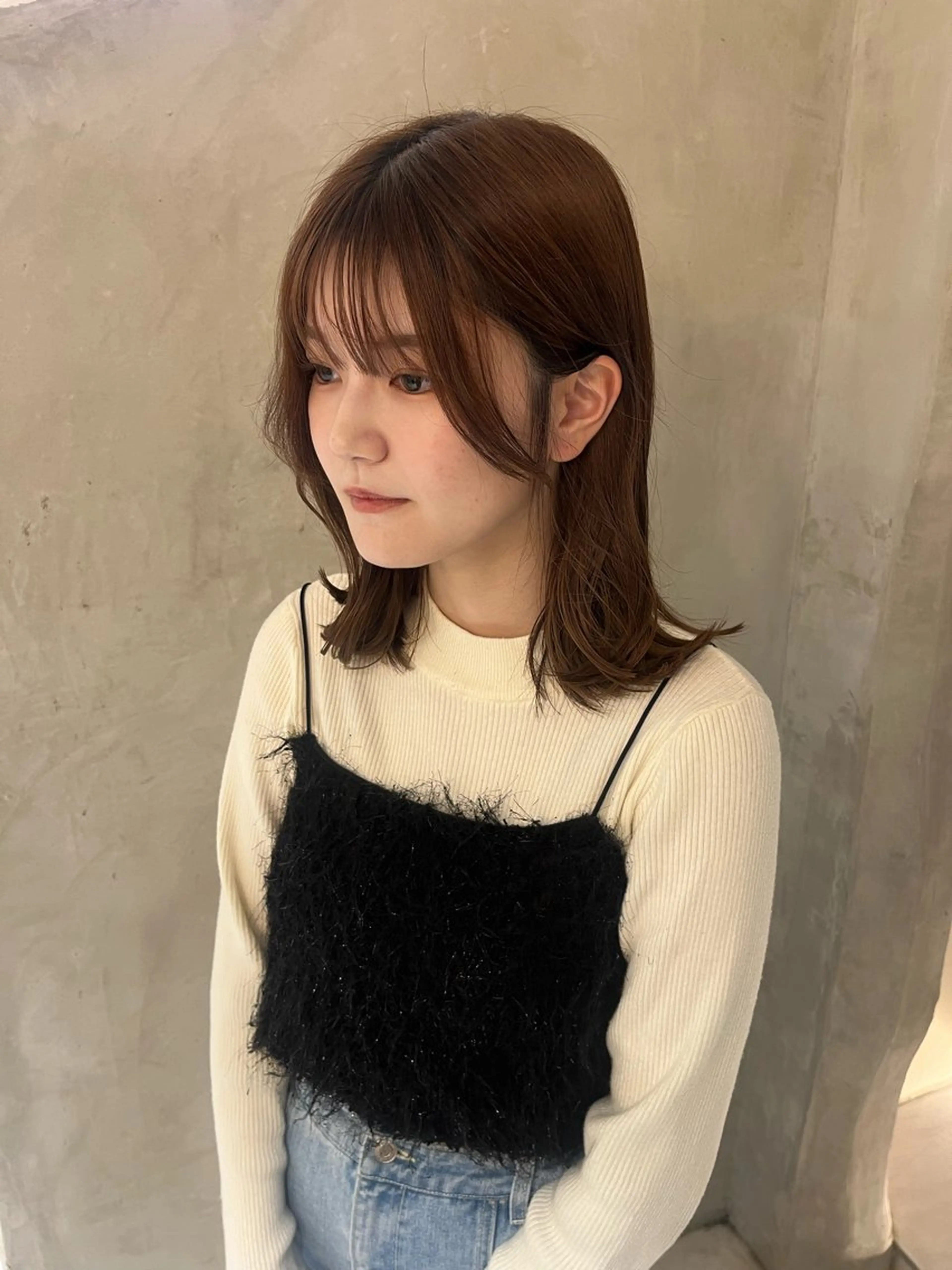 ミディアム カラー カット ヘアカラー トリートメント effect横浜所属・切りっぱなしボブ/ 艶カラー/綾莉のヘアスタイル
