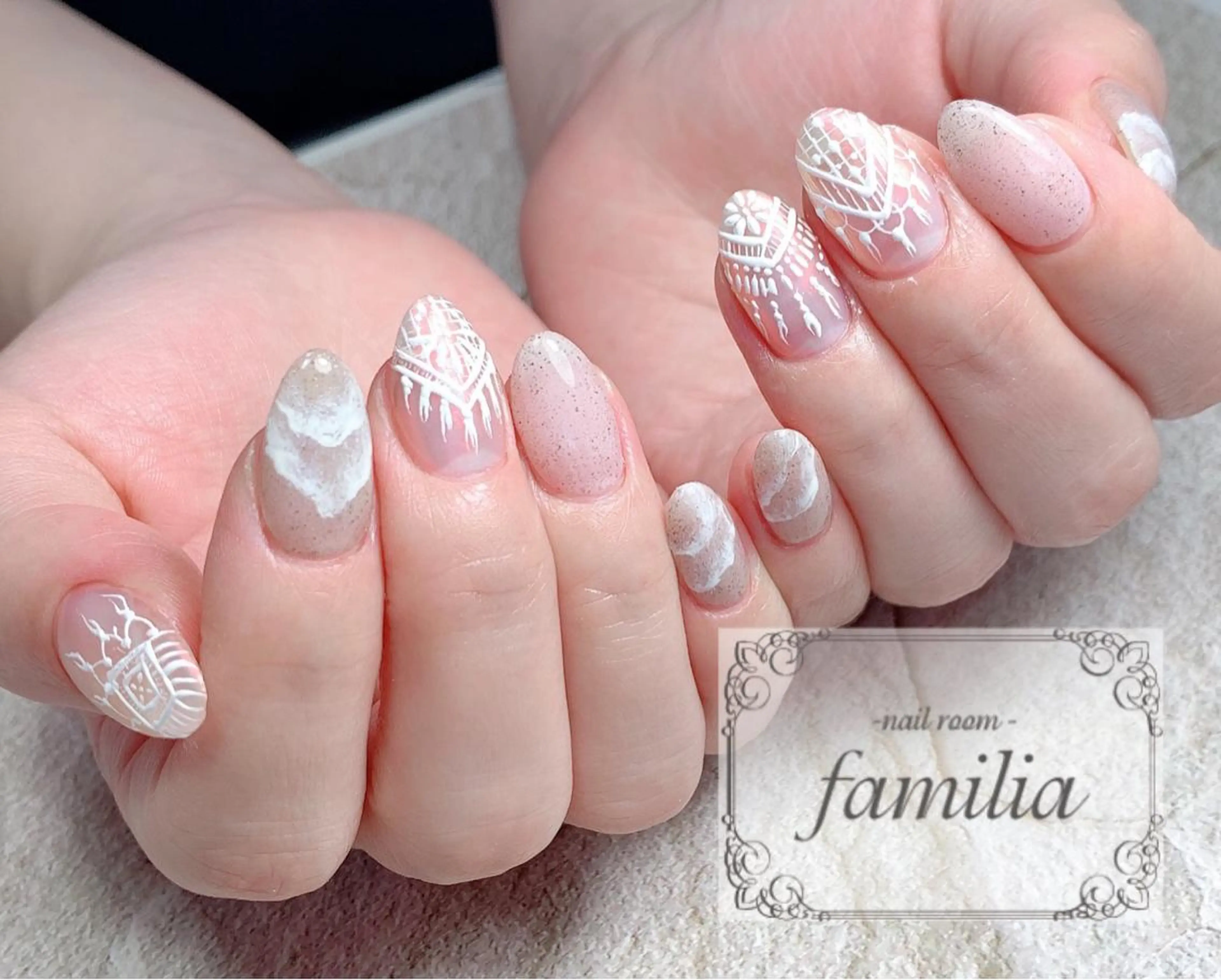 ネイル ハンドネイル -nailroom- familiaのネイルデザイン