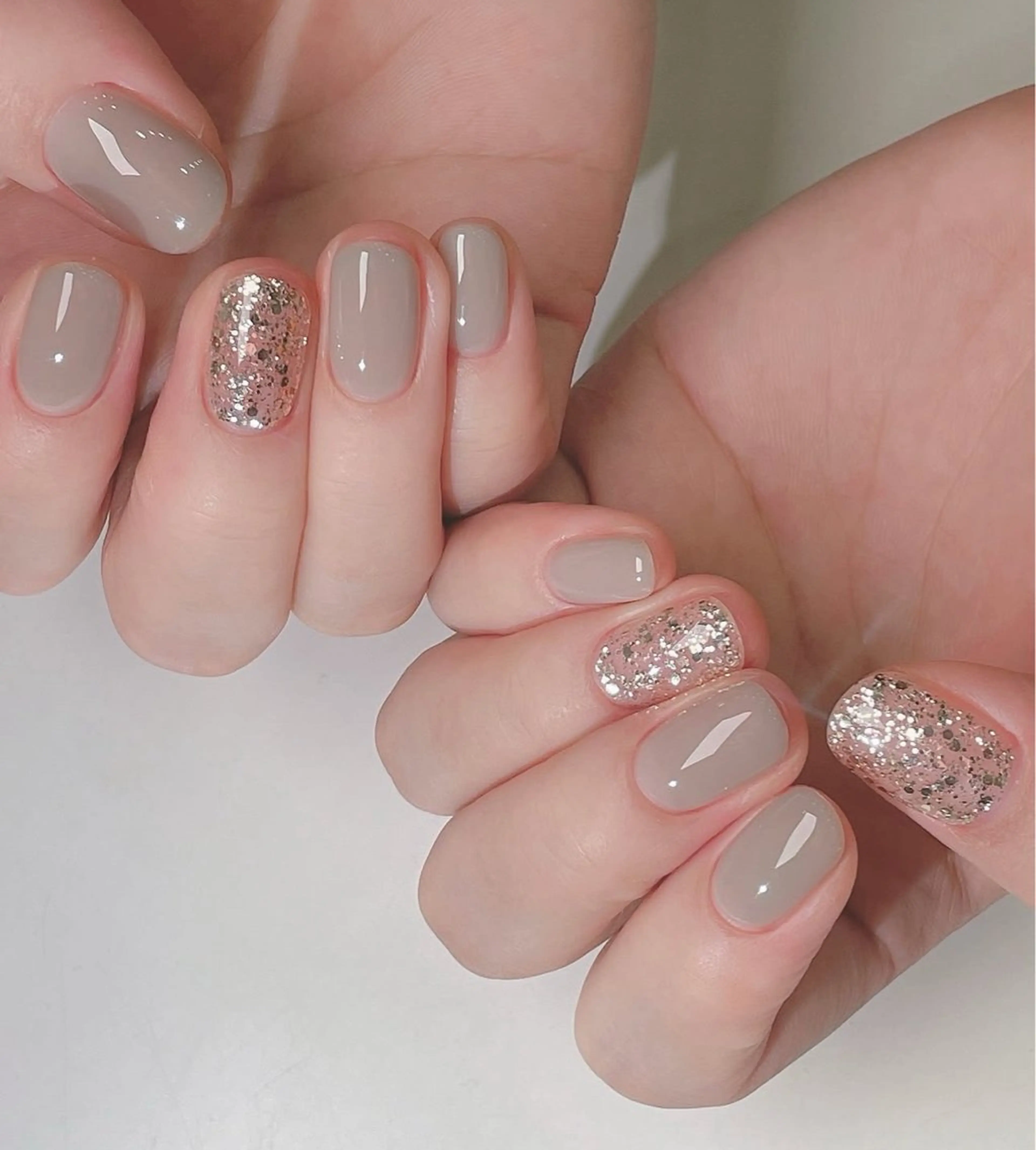 ネイル ハンドネイル 🎀PG🩵 ネイルサロンのネイルデザイン