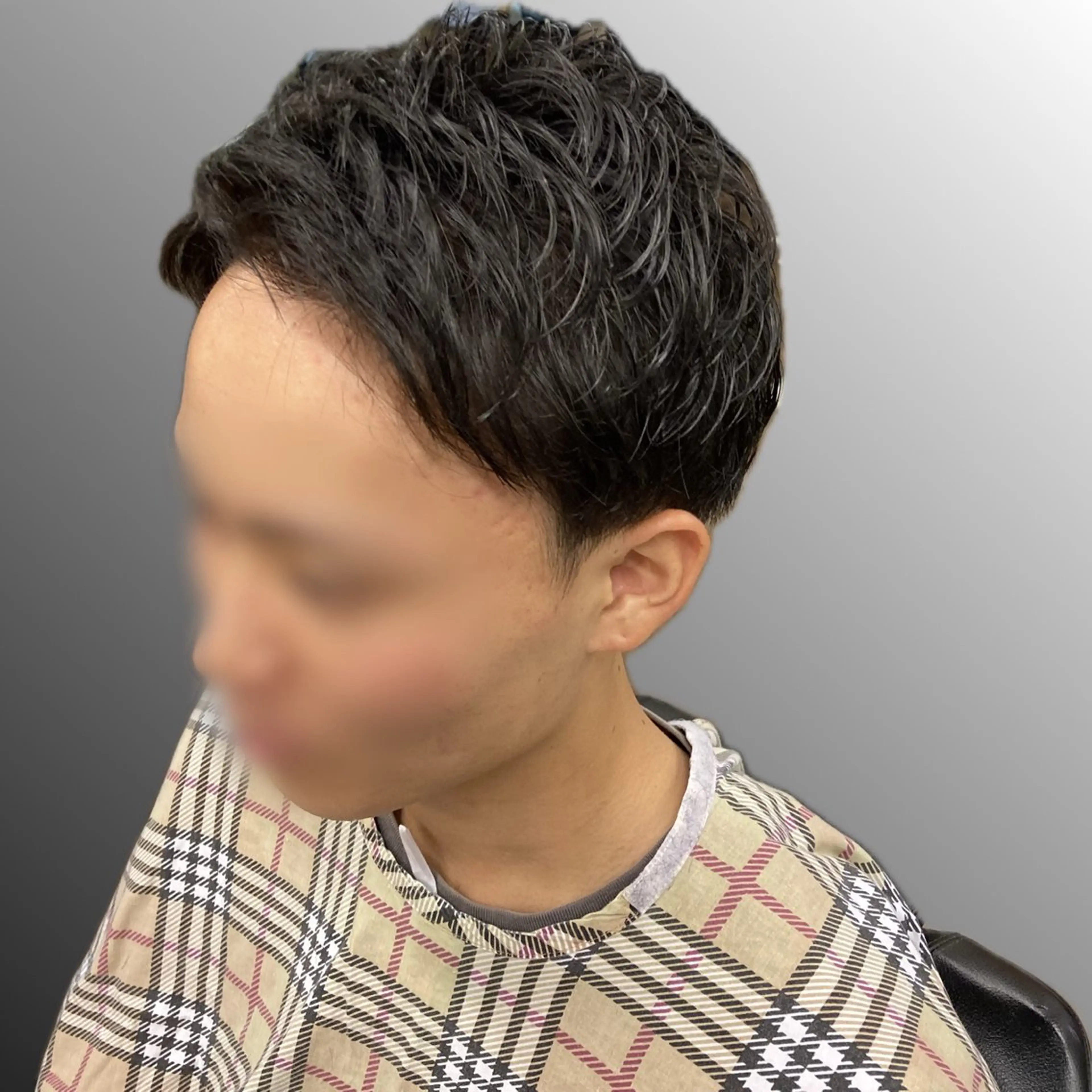 ショート ヘアアレンジ メンズ メンズパーマ メンズショート ツーブロック 刈り上げ くせ毛 五十嵐 剛のヘアスタイル