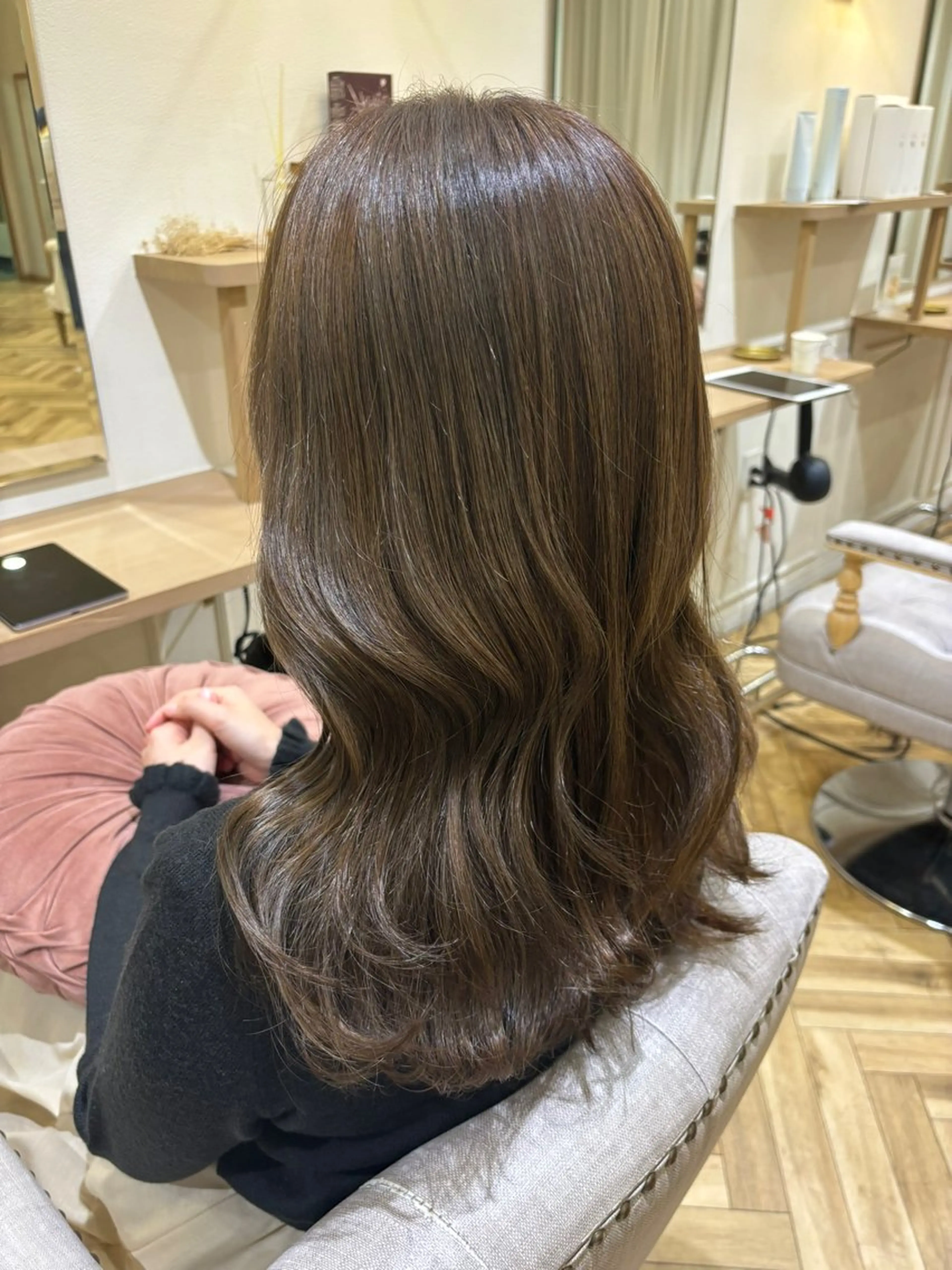 ロング 原 朱莉のヘアスタイル