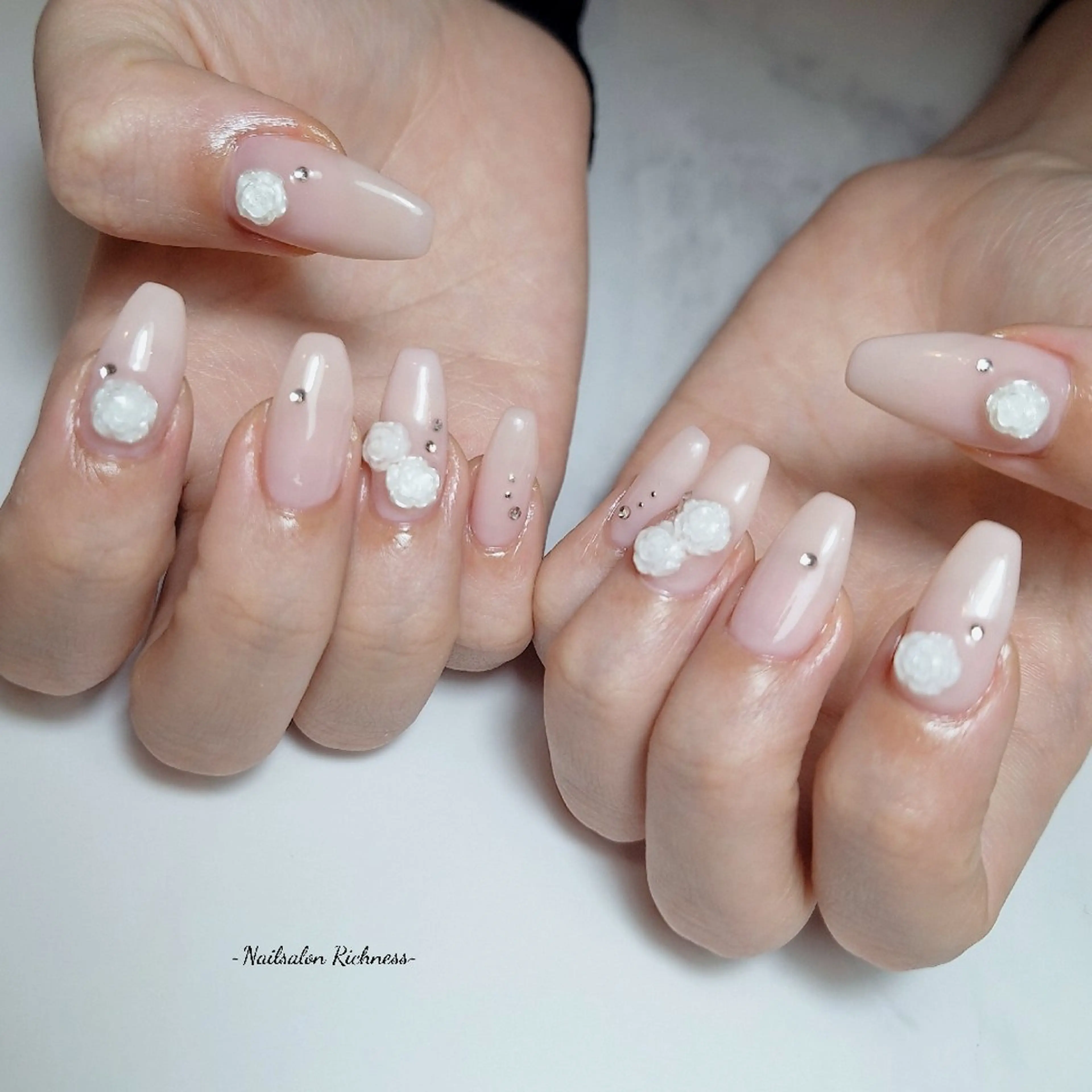 ネイル ハンドネイル I. Yukariのネイルデザイン