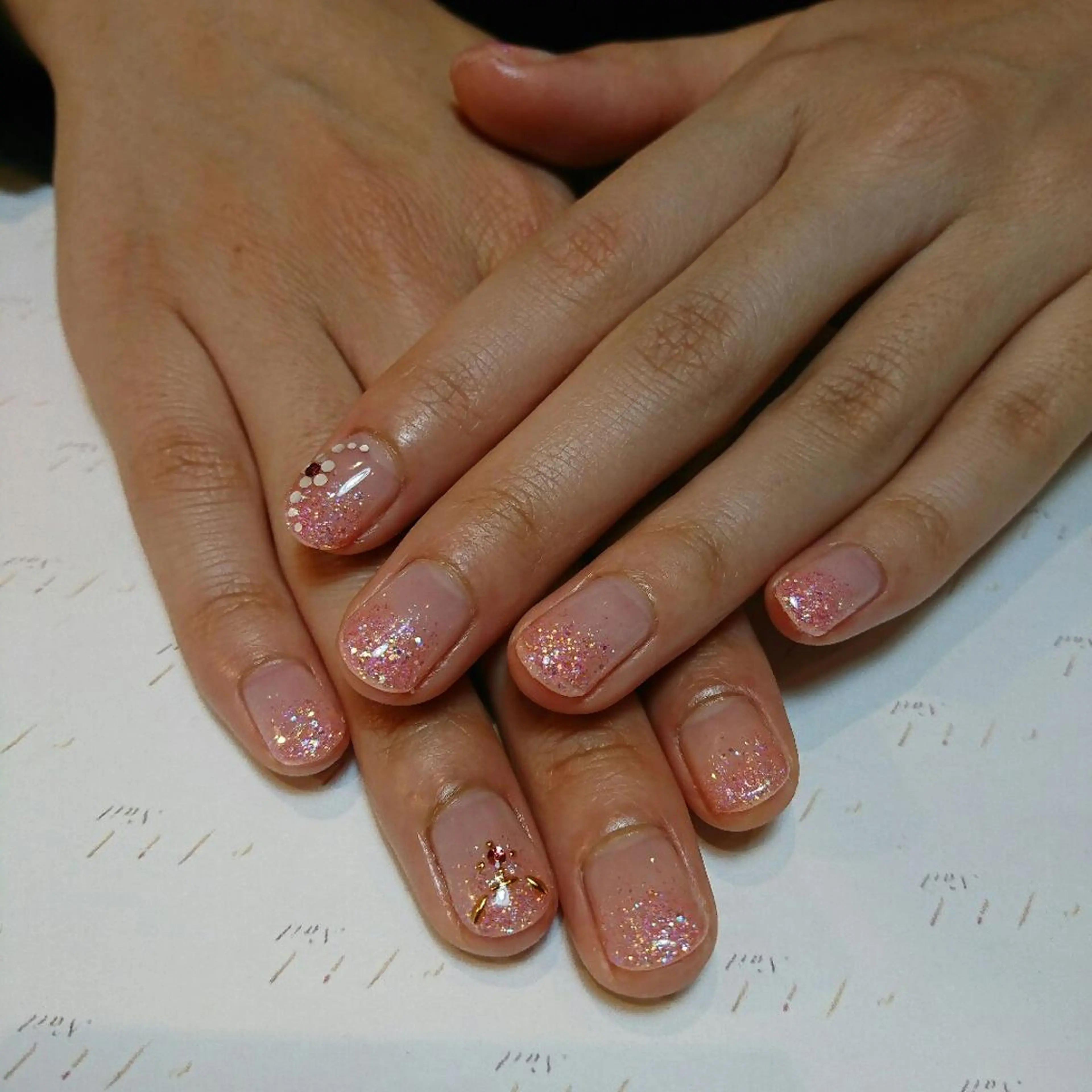 ネイル 卒業式 みー shakushiroのネイルデザイン