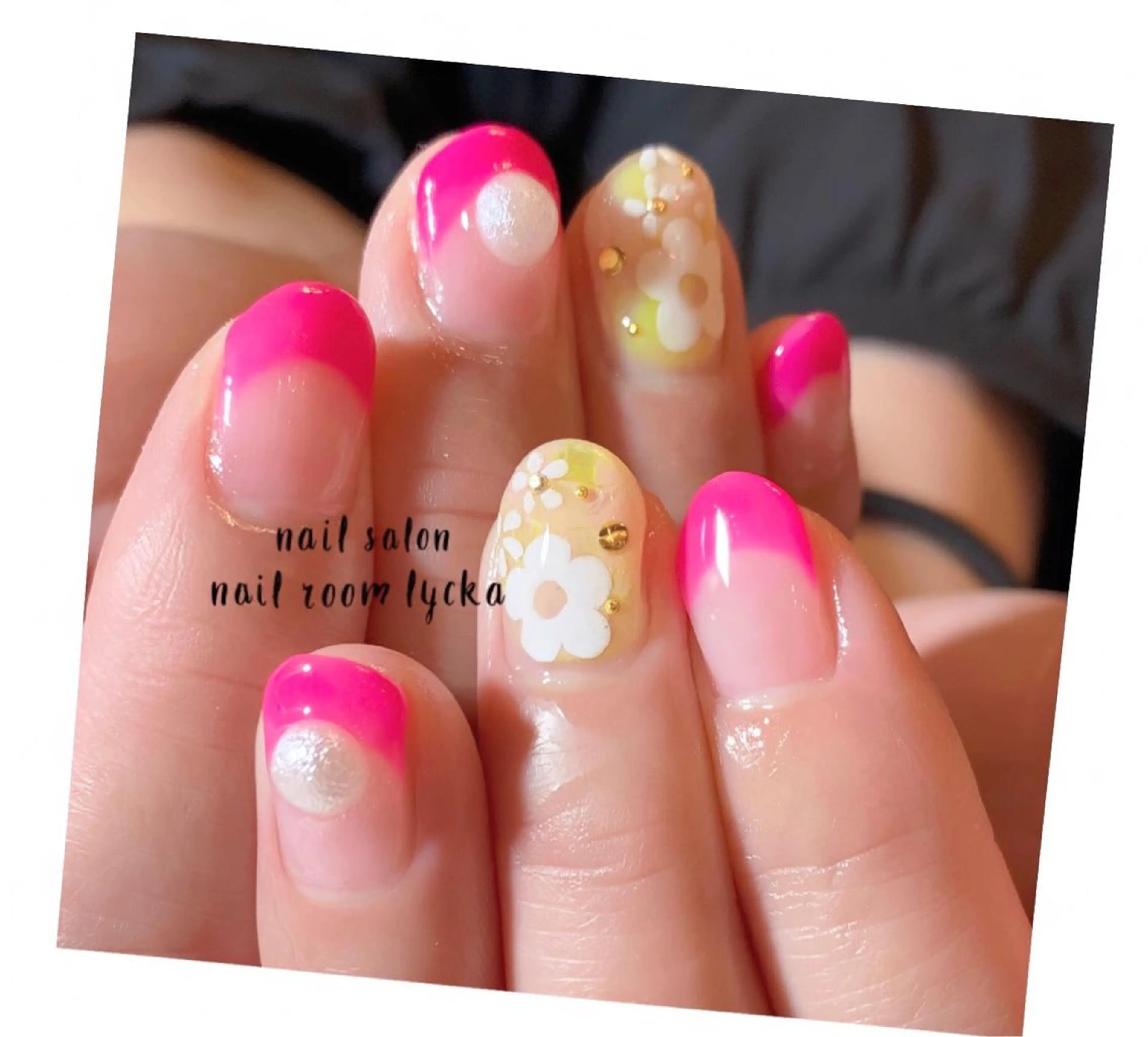 ネイル ﾈｲﾙﾙｰﾑﾘｯｶ 𝐦𝐚𝐲𝐮のネイルデザイン